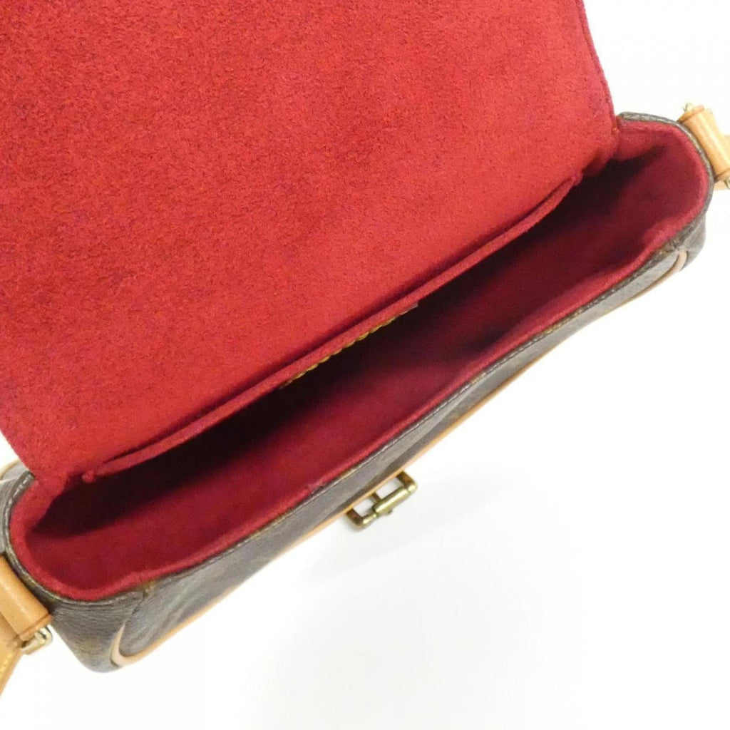 Louis Vuitton Marron Coated Canvas Shoulder Bag (Pre-Owned)