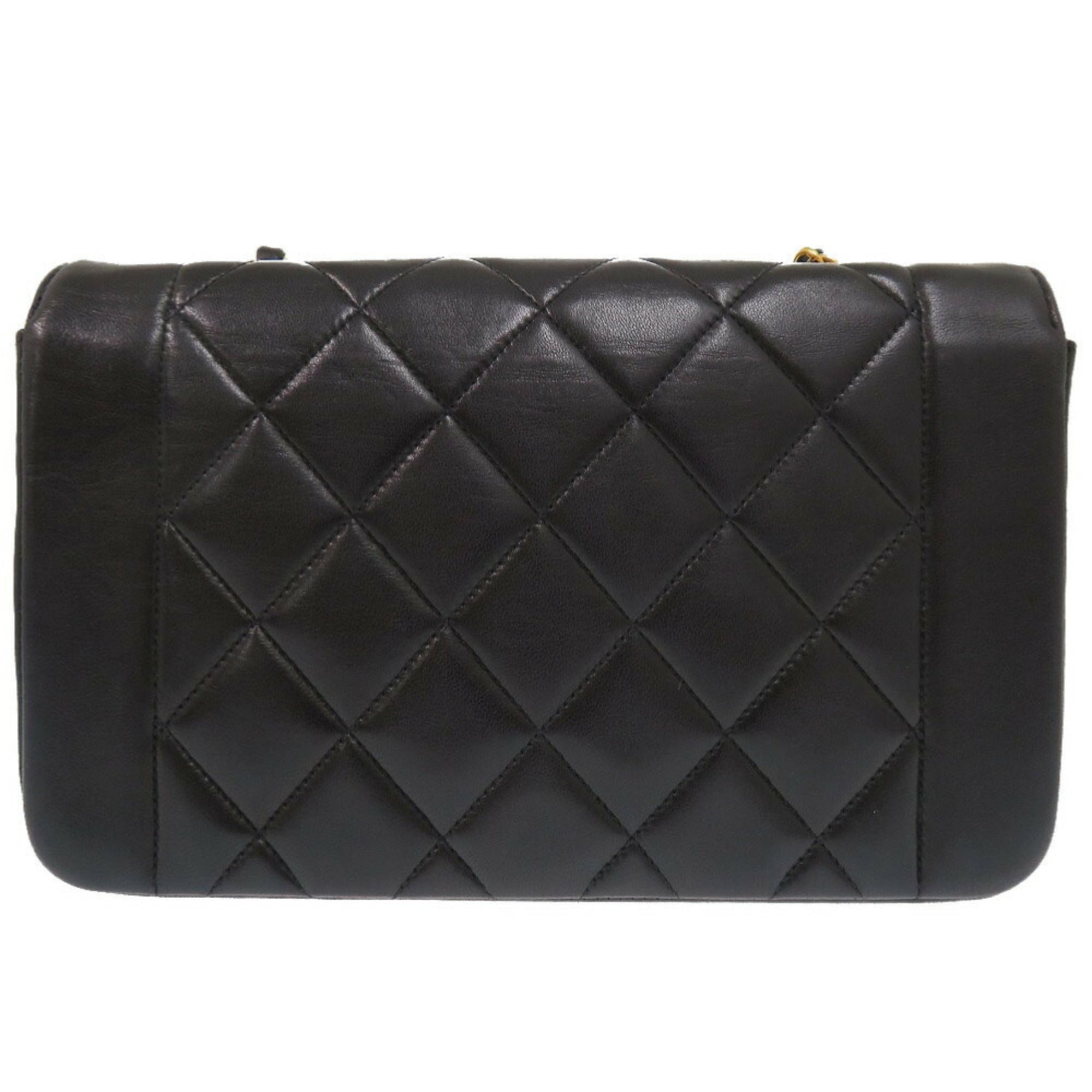 Chanel Black Leather Shoulder Bag (Pre-Owned)