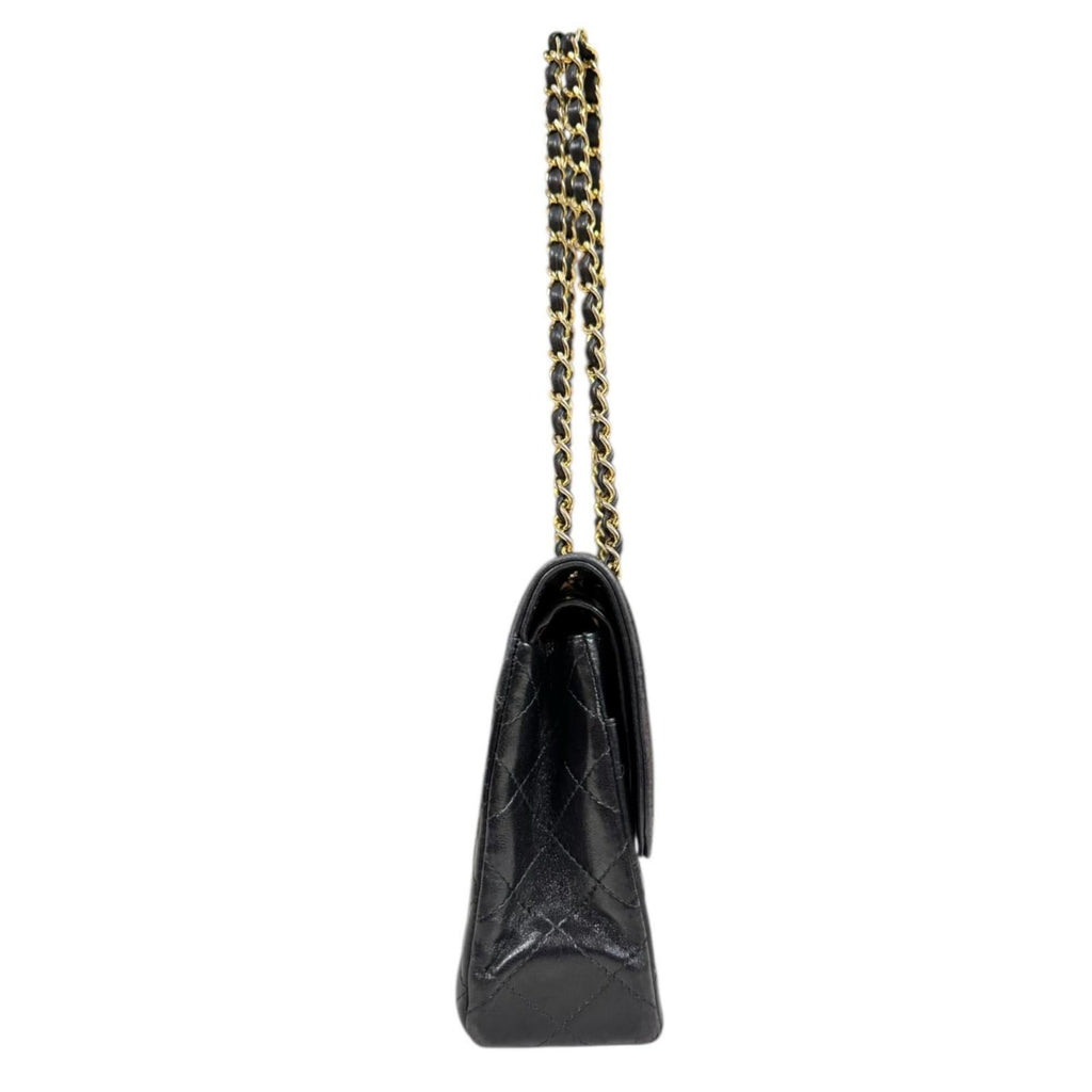 Chanel Black Leather Shoulder Bag (Pre-Owned)