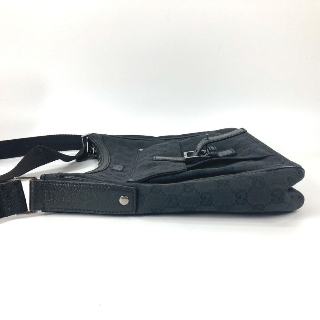 Gucci Black Gg Canvas Shoulder Bag (Pre-Owned)