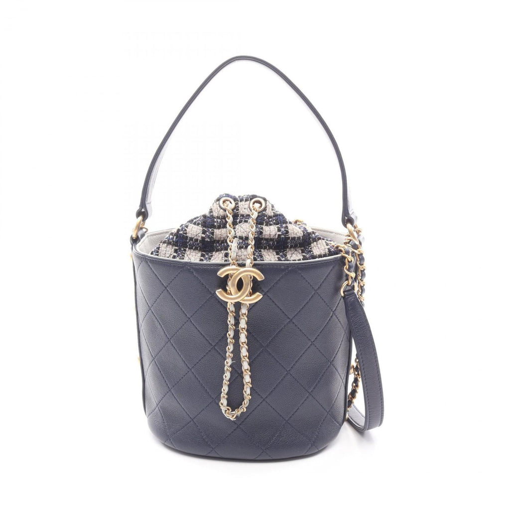 Chanel Multi-Color Navy Leather Fabric Shoulder Bag (Pre-Owned)