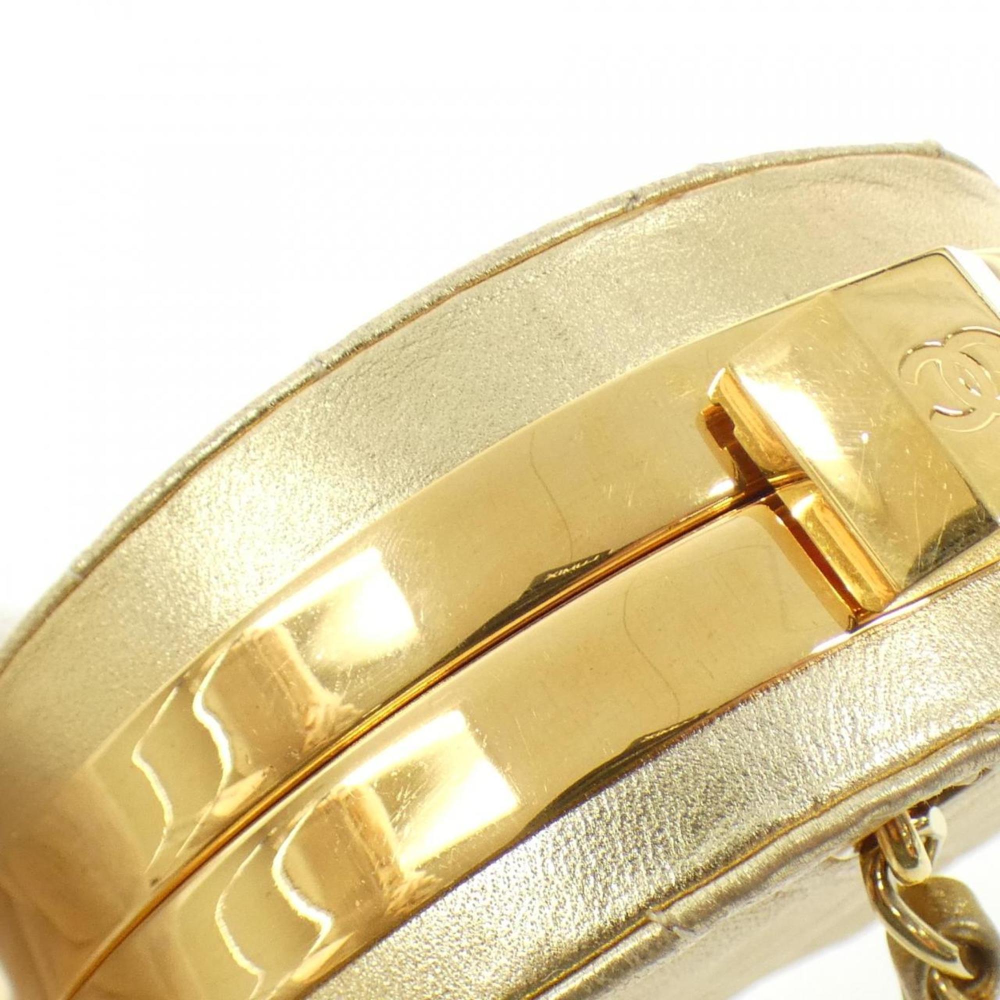 Chanel Gold Shoulder Bag (Pre-Owned)