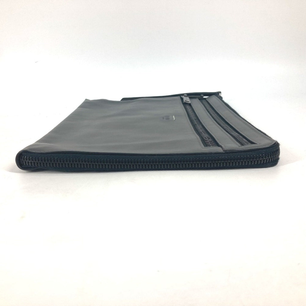 Fendi Gray Leather Clutch Bag (Pre-Owned)