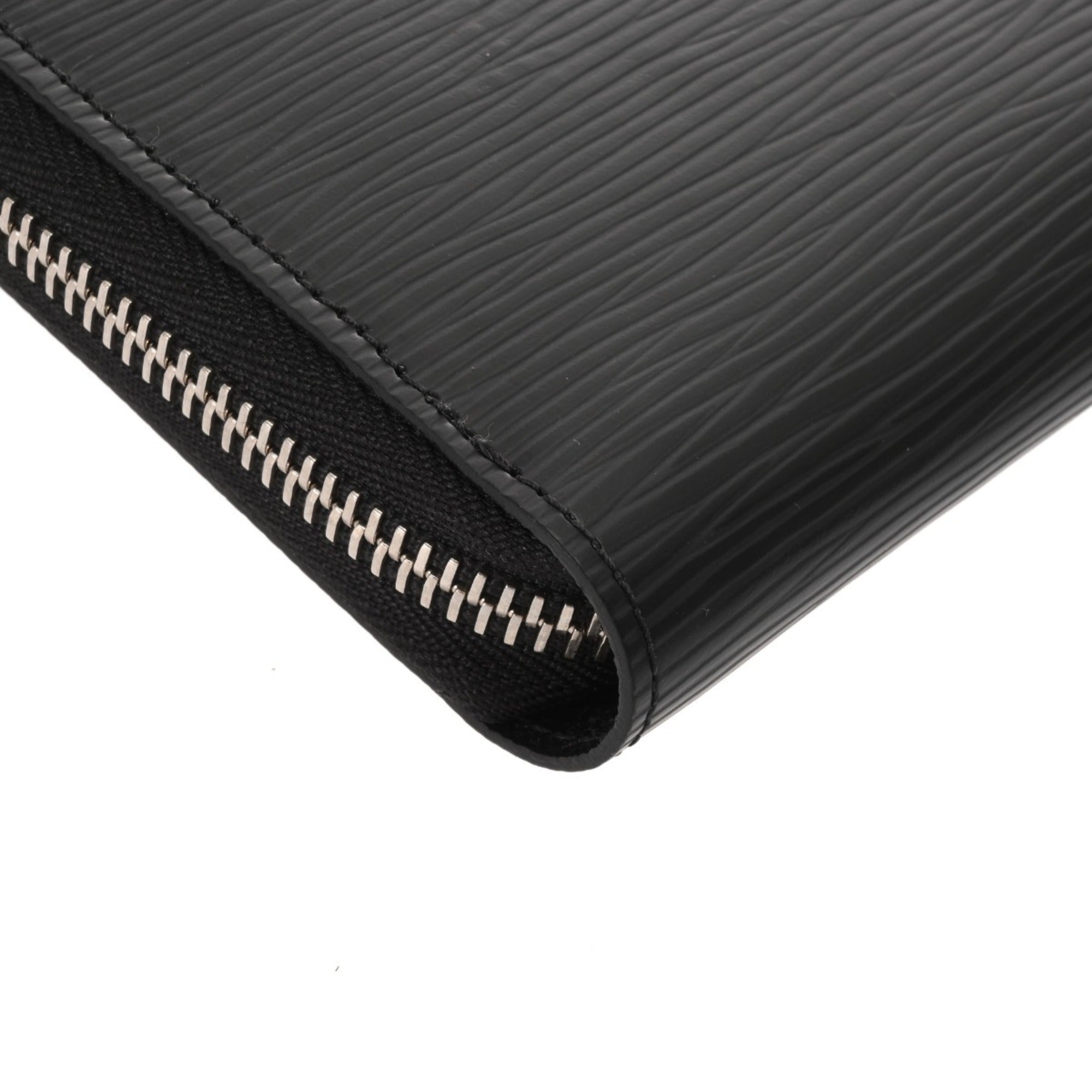 Louis Vuitton Noir Leather Long Wallet (Bi-Fold) (Pre-Owned)