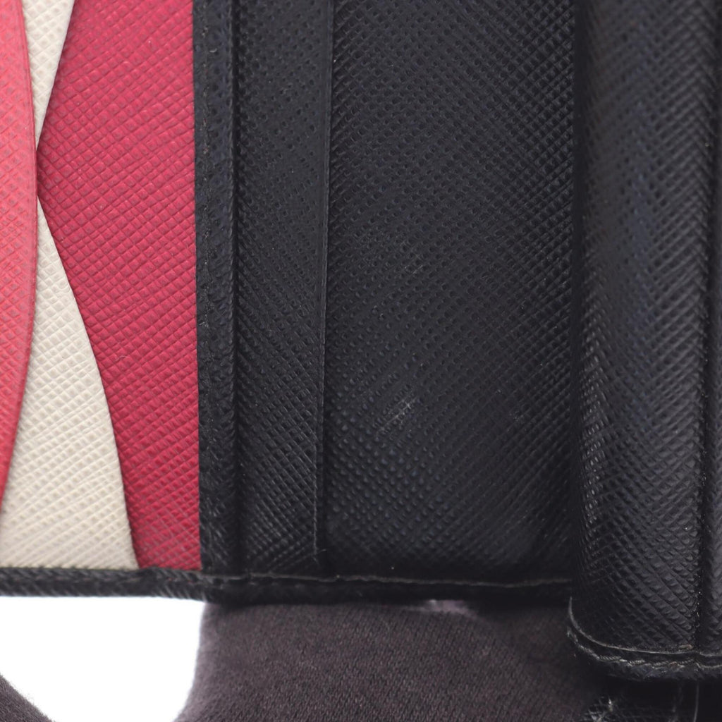 Prada Black Saffiano Wallet (Bi-Fold) (Pre-Owned)