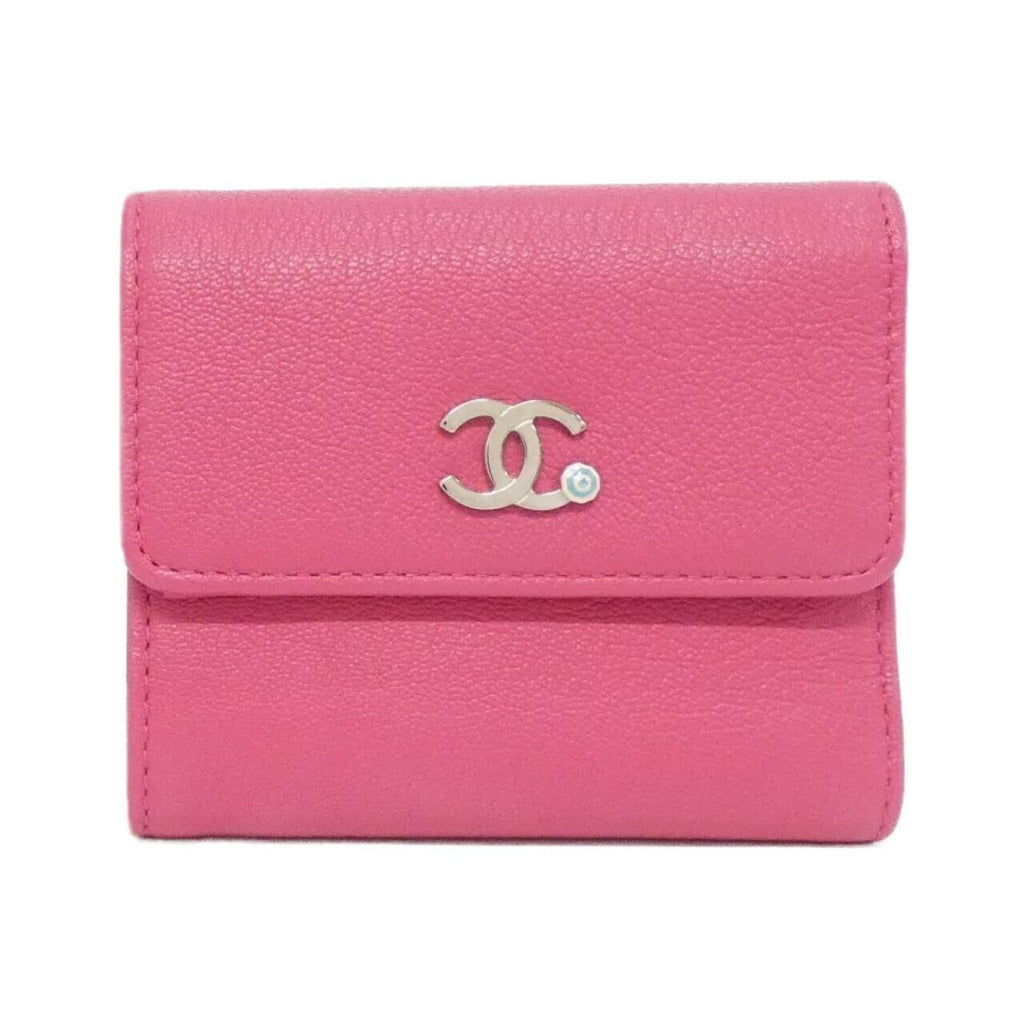 Chanel Pink Leather Wallet (Tri-Fold) (Pre-Owned)