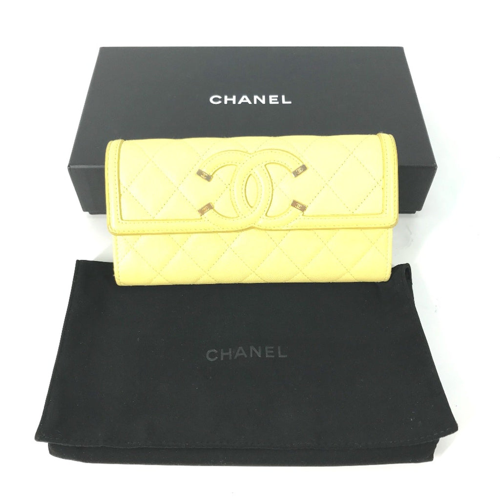 Chanel Yellow Leather Long Wallet (Bi-Fold) (Pre-Owned)