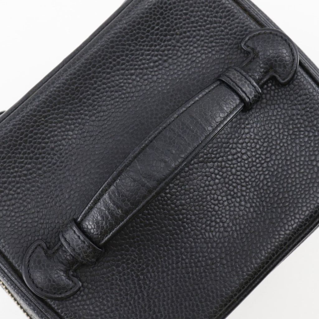 Chanel Caviar Leather Handbag (Pre-Owned)