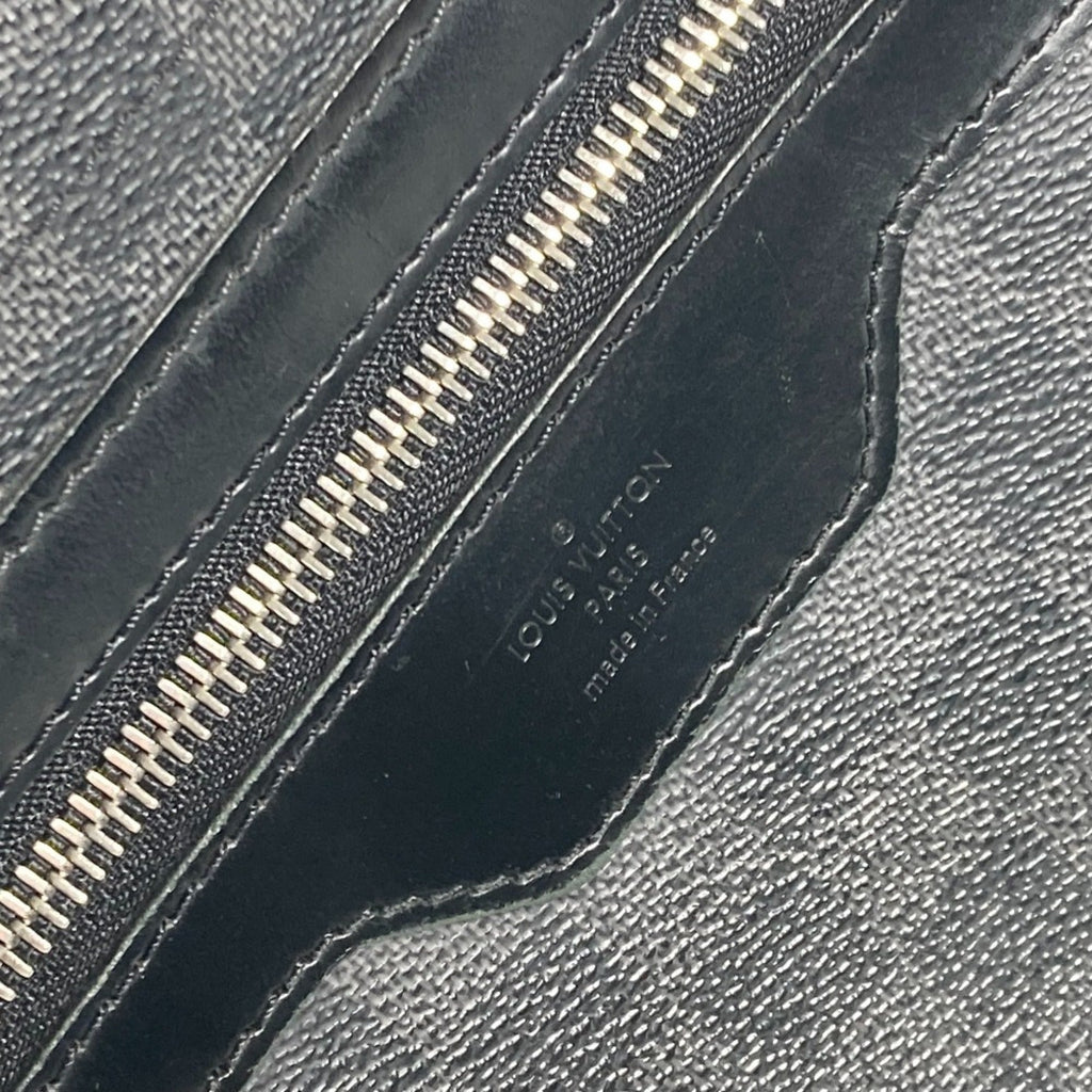 Louis Vuitton Black Damier Graphite Messenger Bag Shoulder Bag (Pre-Owned)