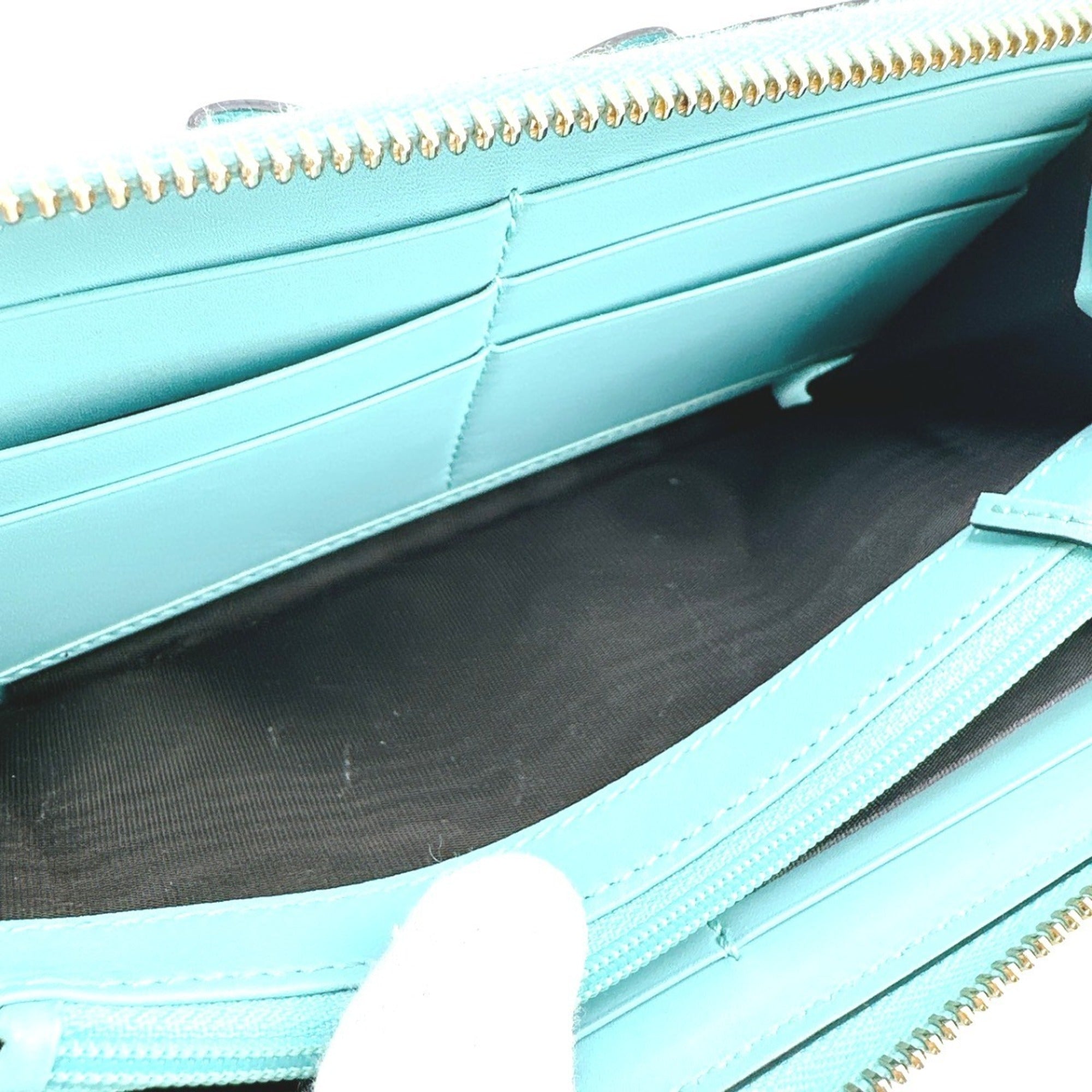 Gucci Blue Light Blue Leather Long Wallet (Bi-Fold) (Pre-Owned)