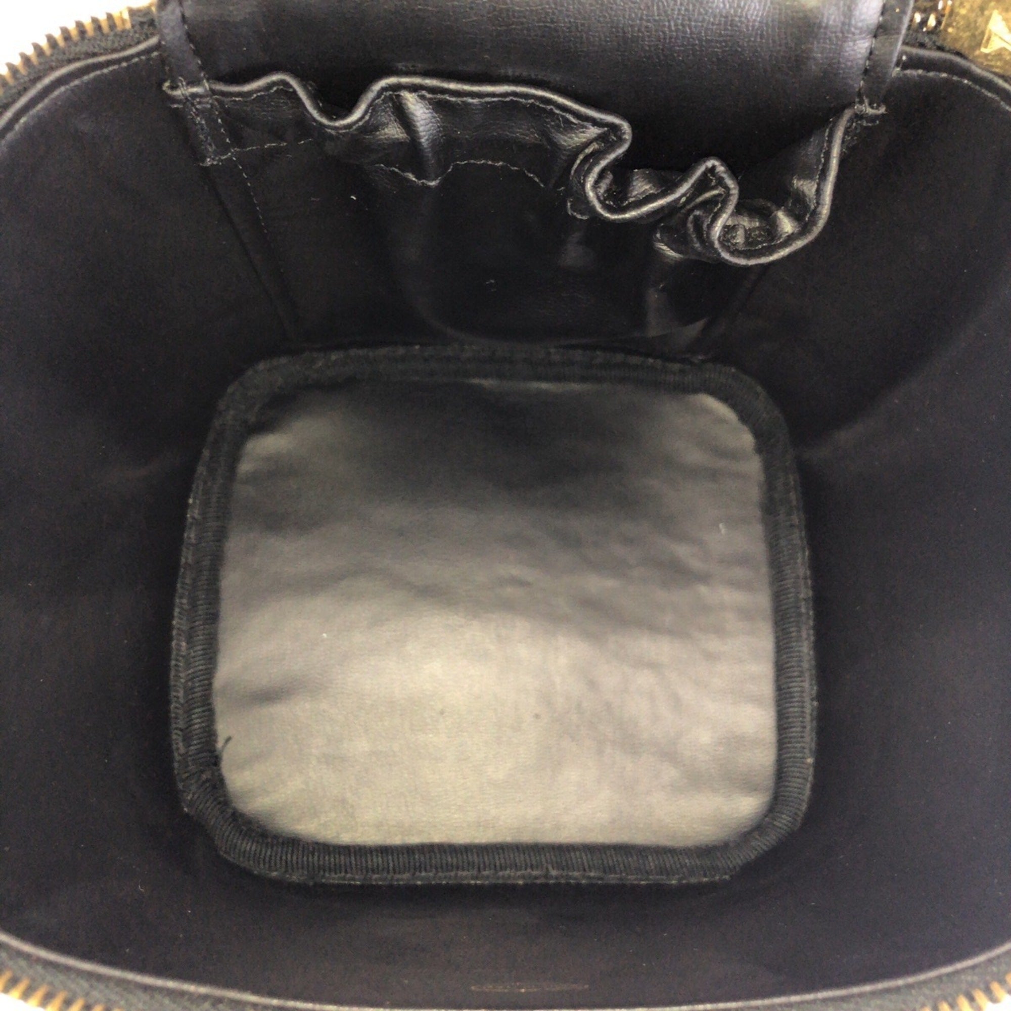 Chanel Black Leather Pouch Vanity Bag (Pre-Owned)