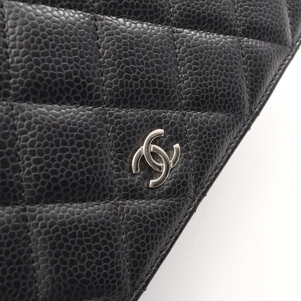 Chanel Black Grained Calfskin Handbag Shoulder Bag (Pre-Owned)