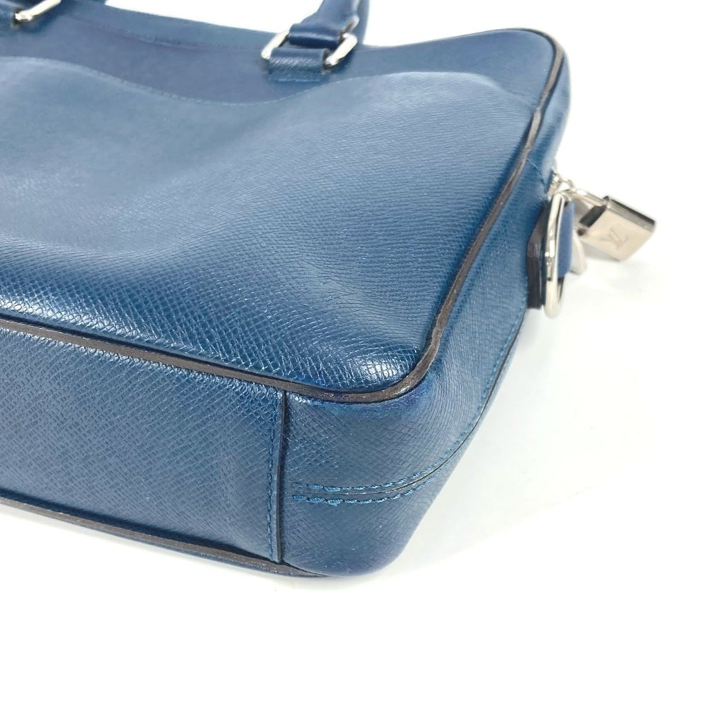 Louis Vuitton Navy Ocean Taiga Leather Briefcase Handbag (Pre-Owned)