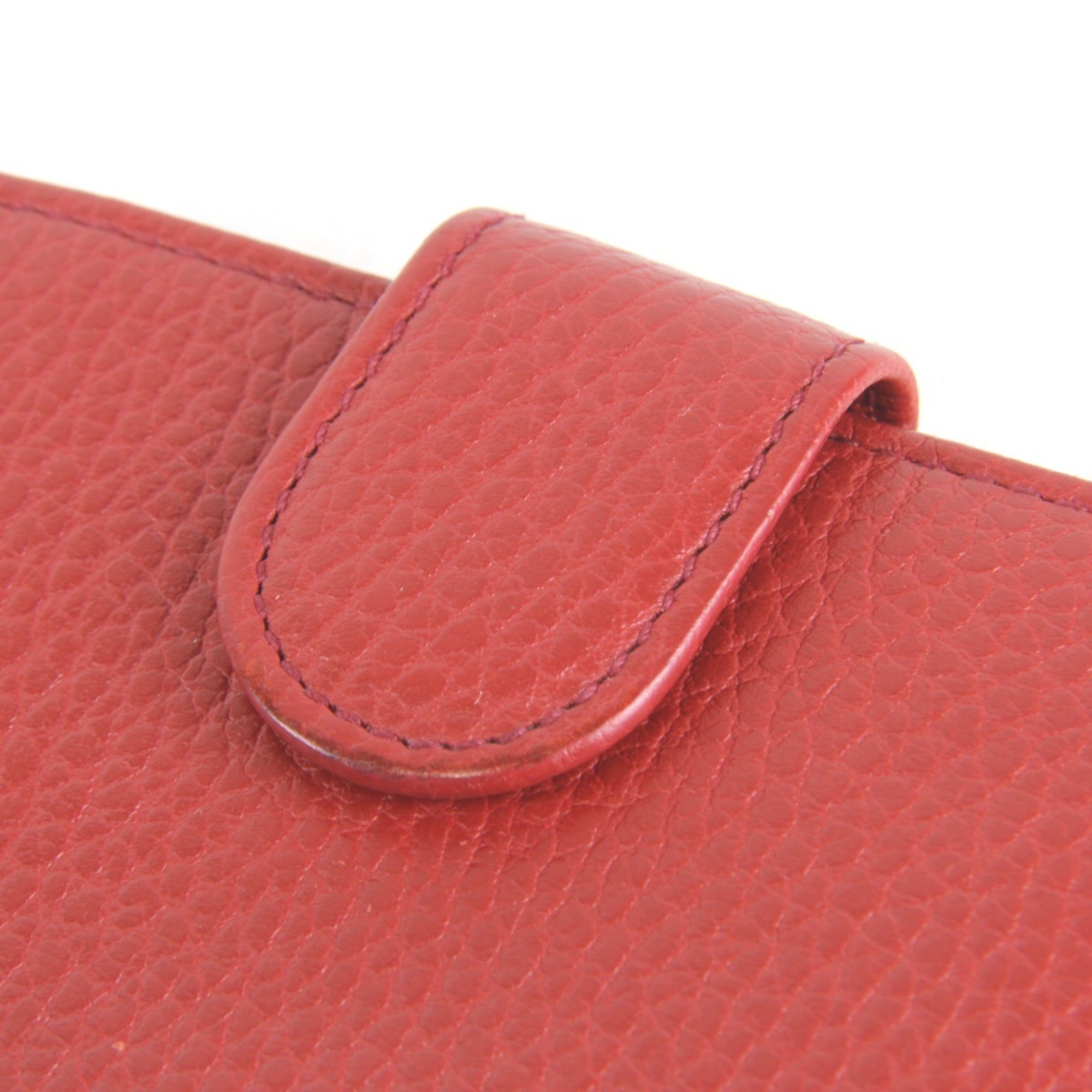 Gucci Red Color Leather Wallet (Bi-Fold) (Pre-Owned)