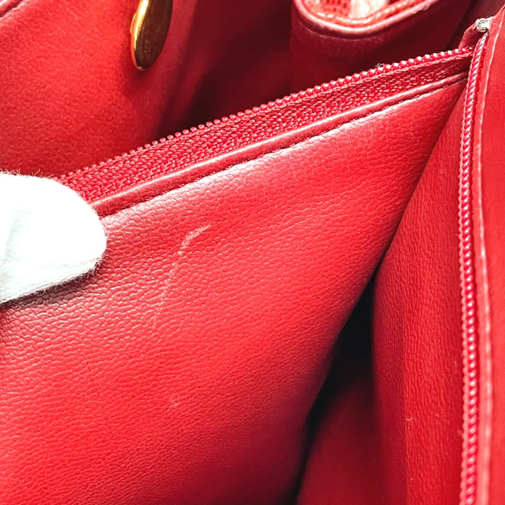 Chanel Red Leather Shoulder Bag (Pre-Owned)