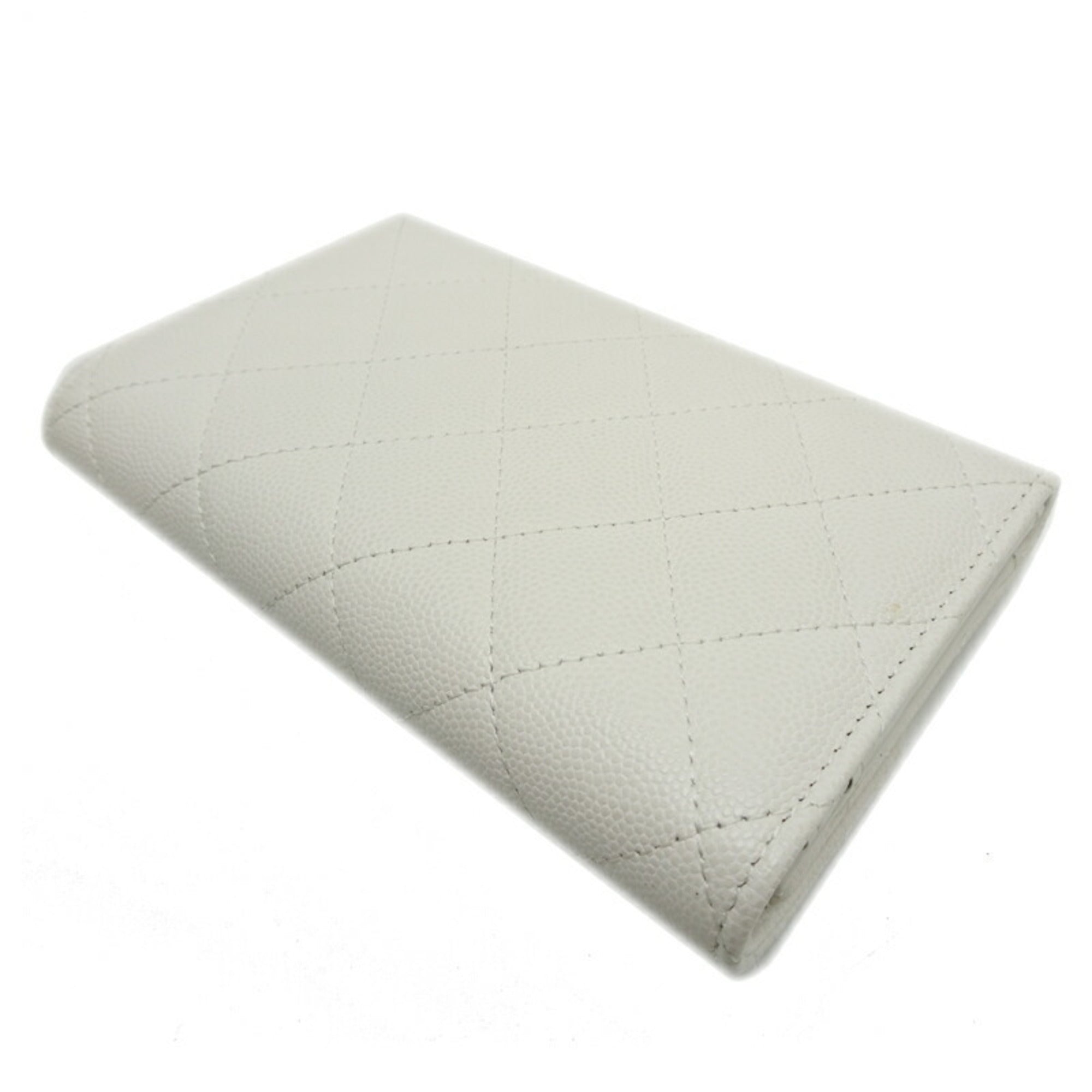 Chanel White Grained Calfskin Wallet (Tri-Fold) (Pre-Owned)