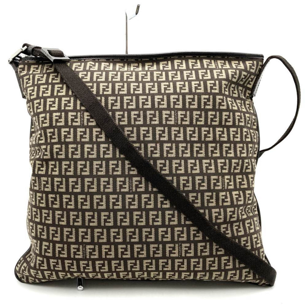 Fendi Brown Canvas Shoulder Bag (Pre-Owned)