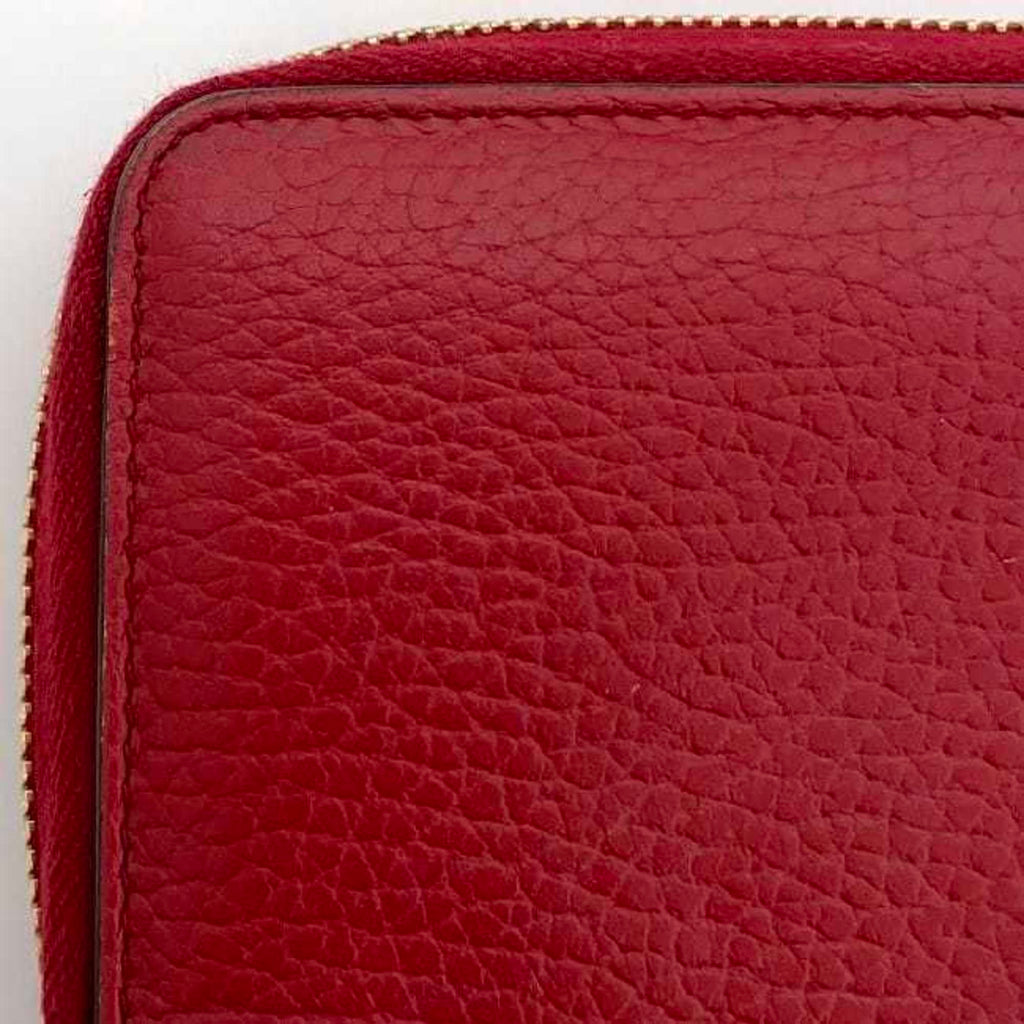 Gucci Red Color Leather Wallet (Bi-Fold) (Pre-Owned)