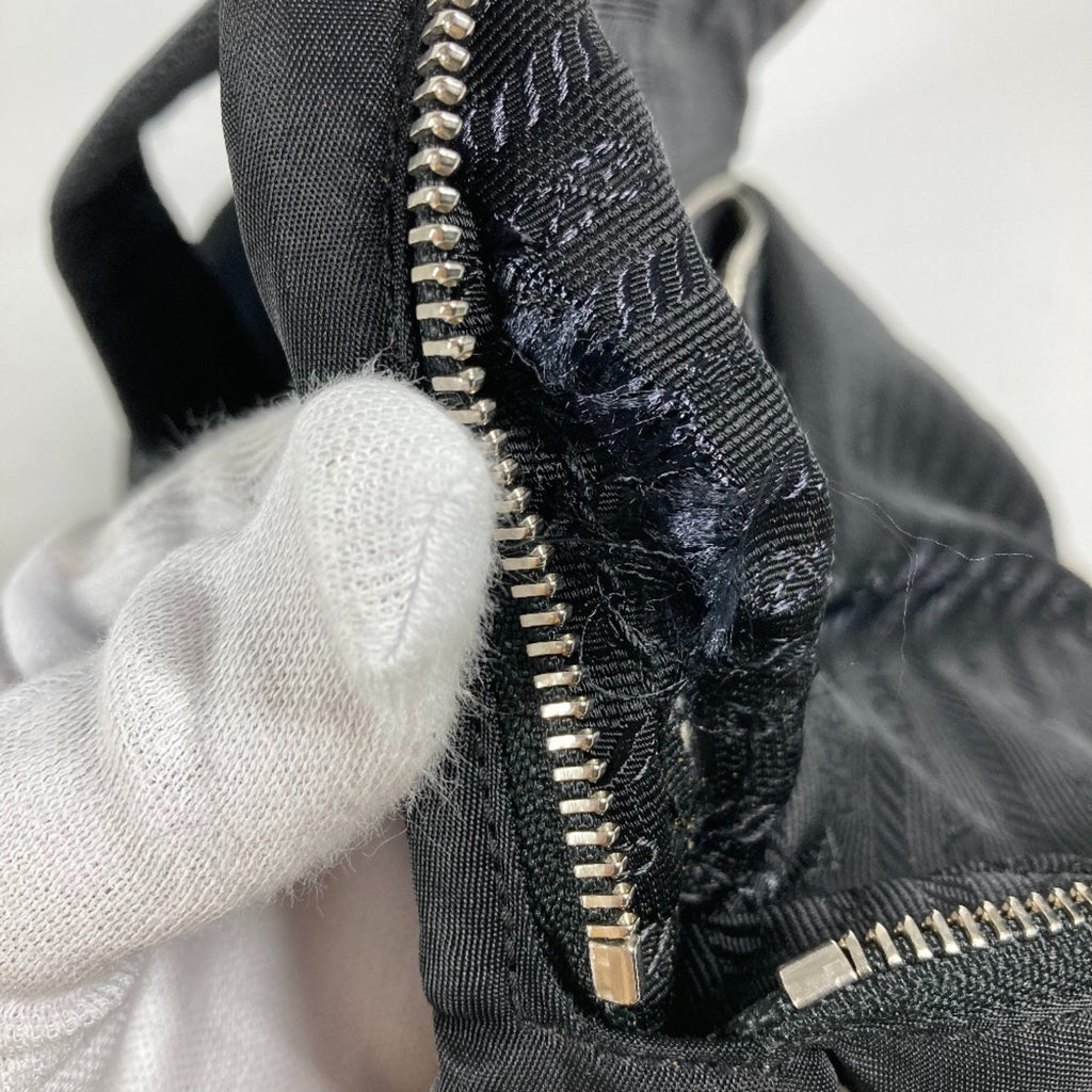 Prada Black Nylon Handbag (Pre-Owned)