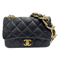 Chanel Black Shoulder Bag (Pre-Owned)