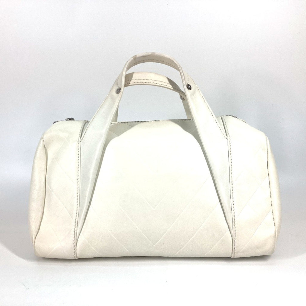 Chanel White Leather Boston Bag (Pre-Owned)