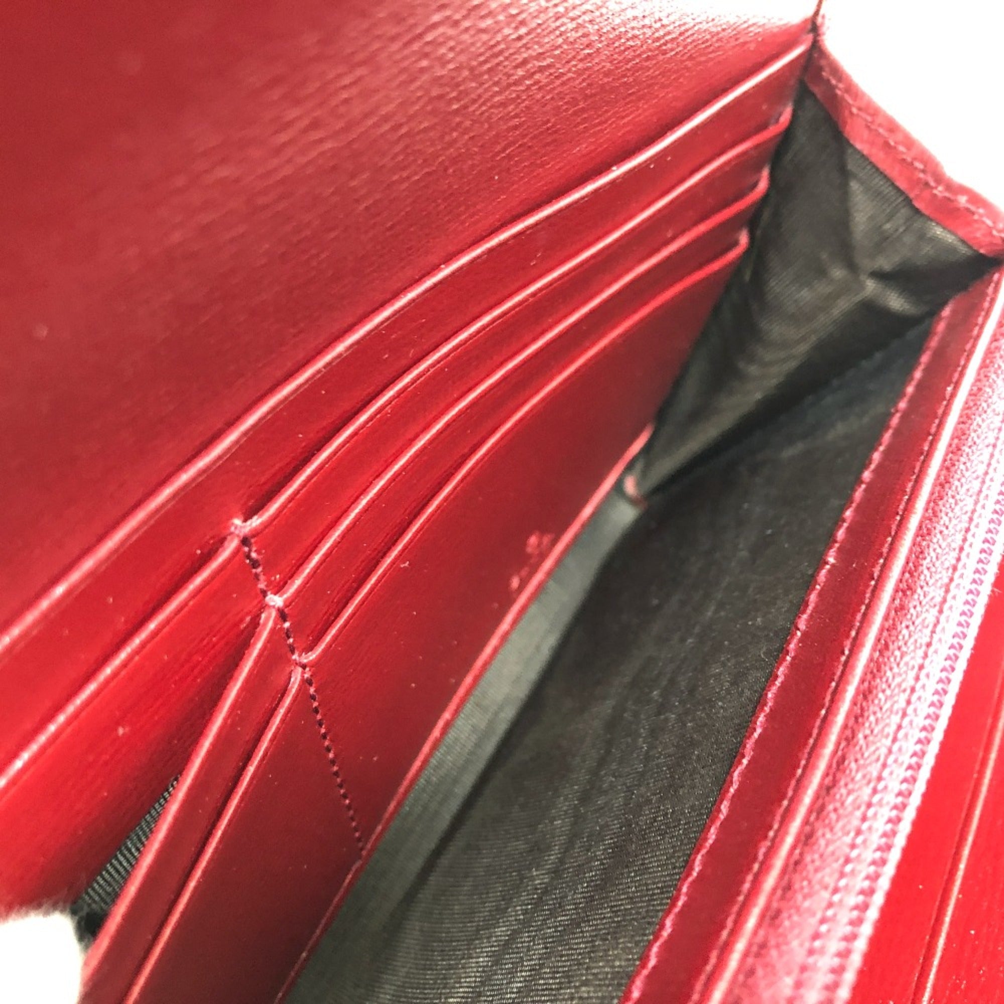 Gucci Red Leather Wallet (Bi-Fold) (Pre-Owned)