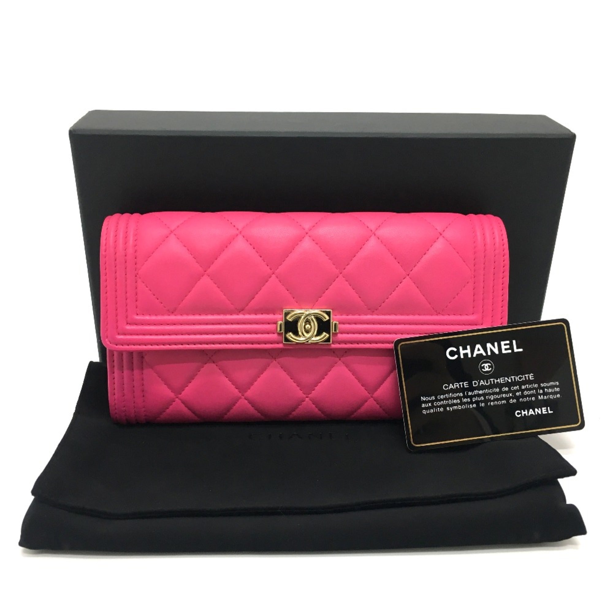 Chanel Pink Leather Long Wallet (Bi-Fold) (Pre-Owned)