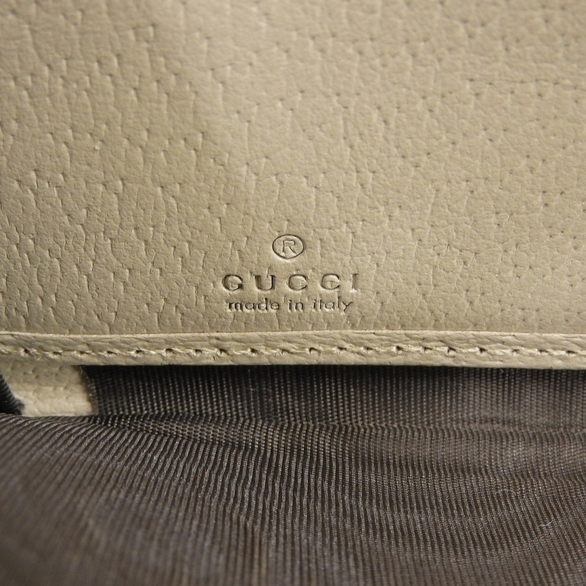 Gucci Gg Supreme Beige Gg Supreme Wallet (Bi-Fold) (Pre-Owned)