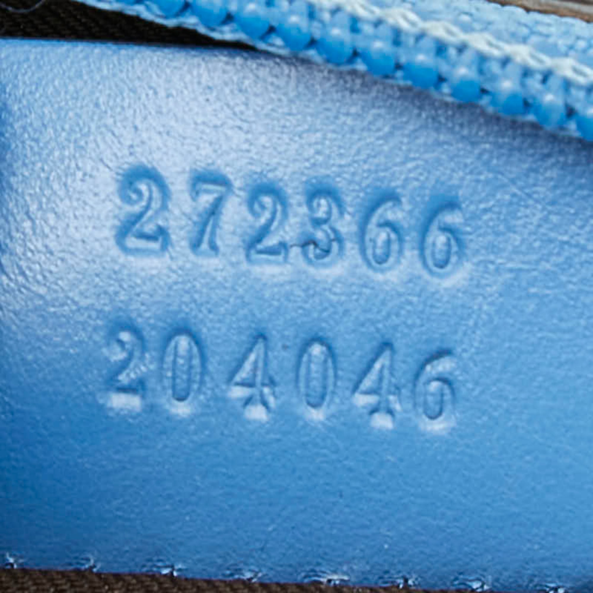 Gucci Blue Leather Pouch (Pre-Owned)