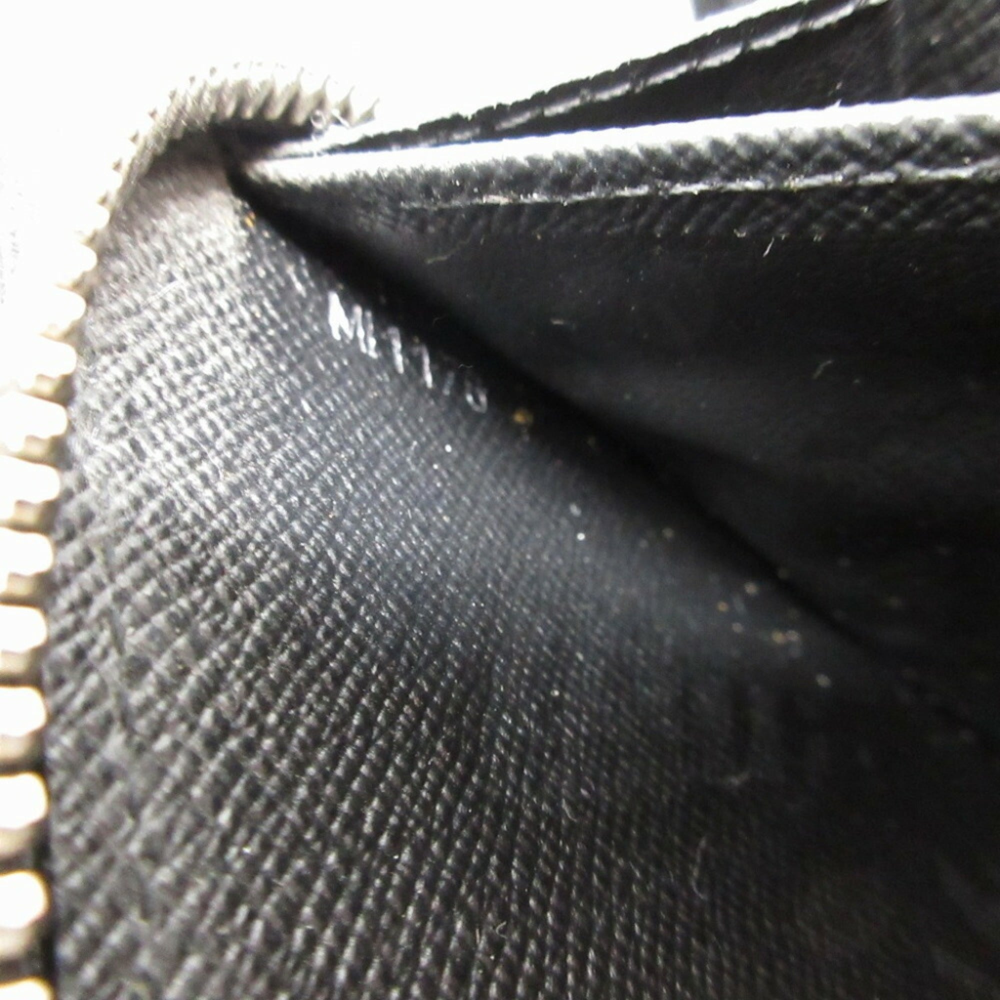 Louis Vuitton Epi Noir Epi Leather Long Wallet (Bi-Fold) (Pre-Owned)