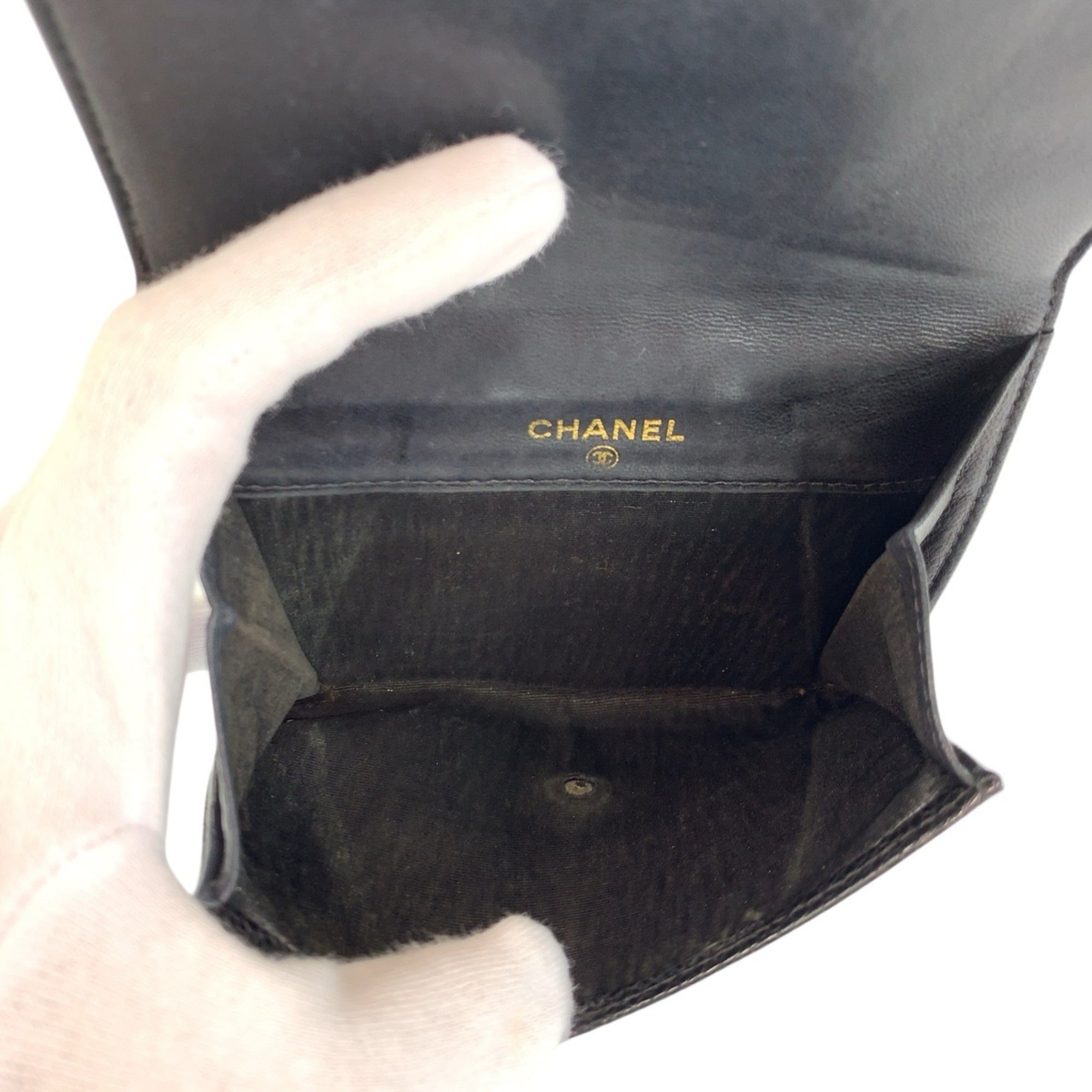 Chanel Black Leather Coin Purse/Coin Case (Pre-Owned)