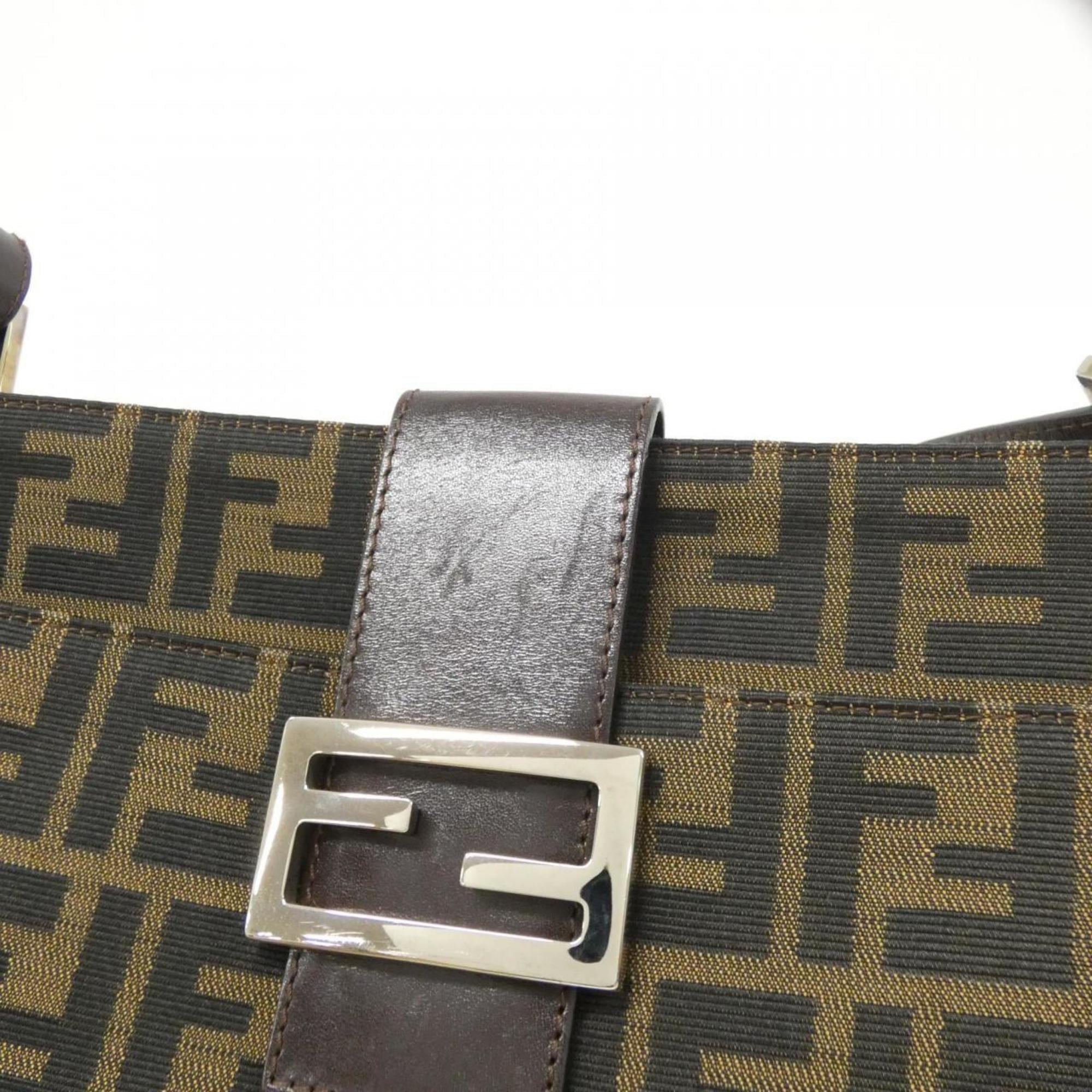 Fendi Brown Canvas Shoulder Bag (Pre-Owned)