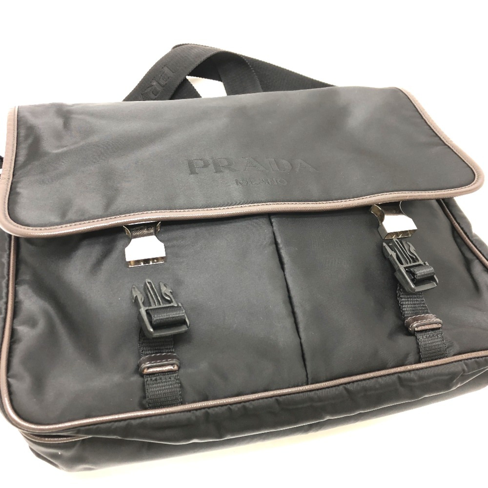 Prada Black Cloth Shoulder Bag (Pre-Owned)