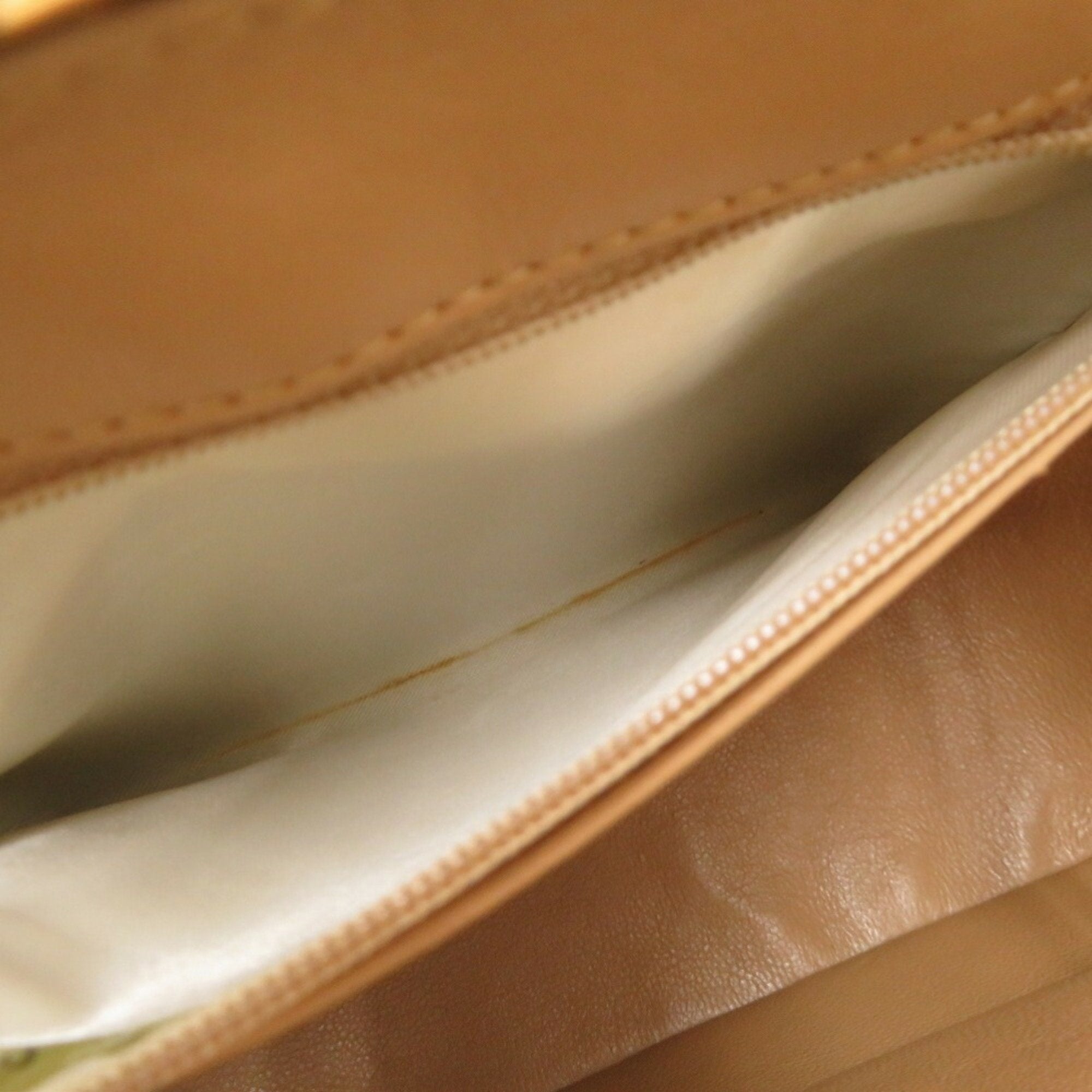 Chanel Beige Straw Leather Shoulder Bag (Pre-Owned)