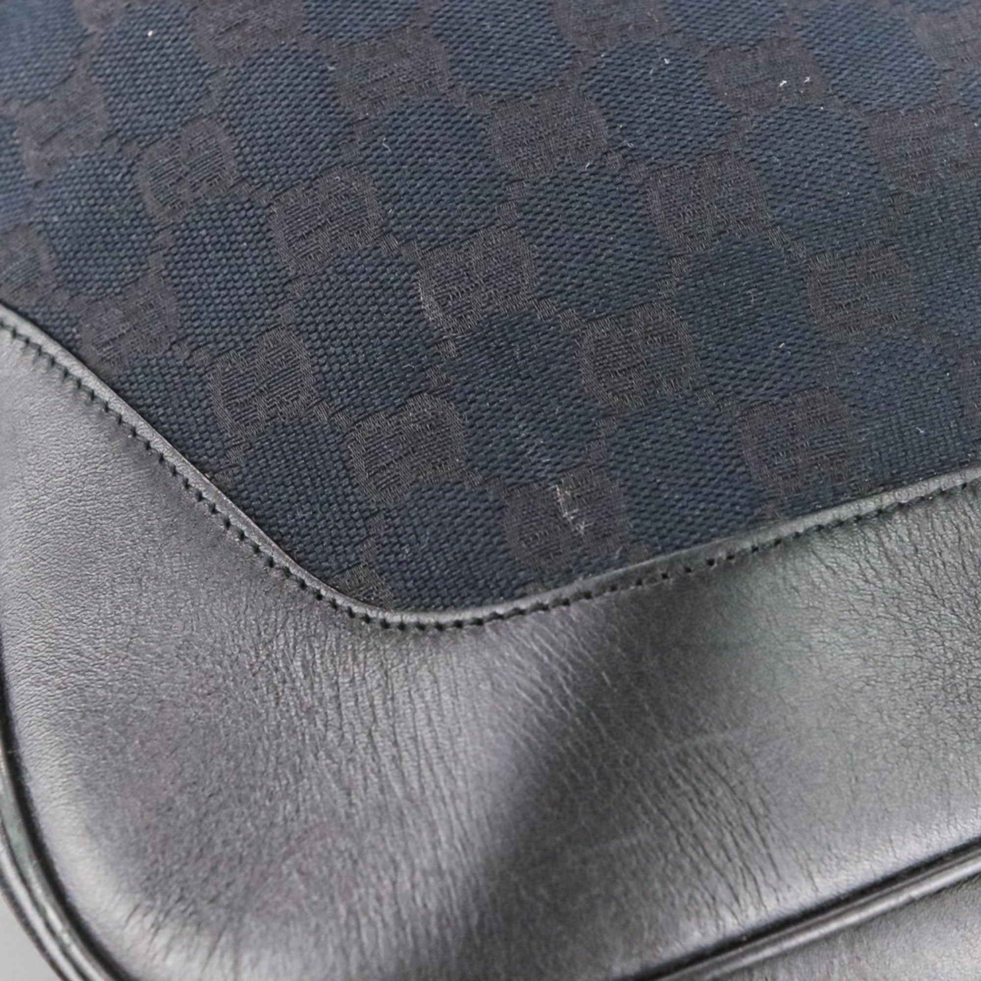 Gucci Black Leather Gg Canvas Handbag Shoulder Bag (Pre-Owned)