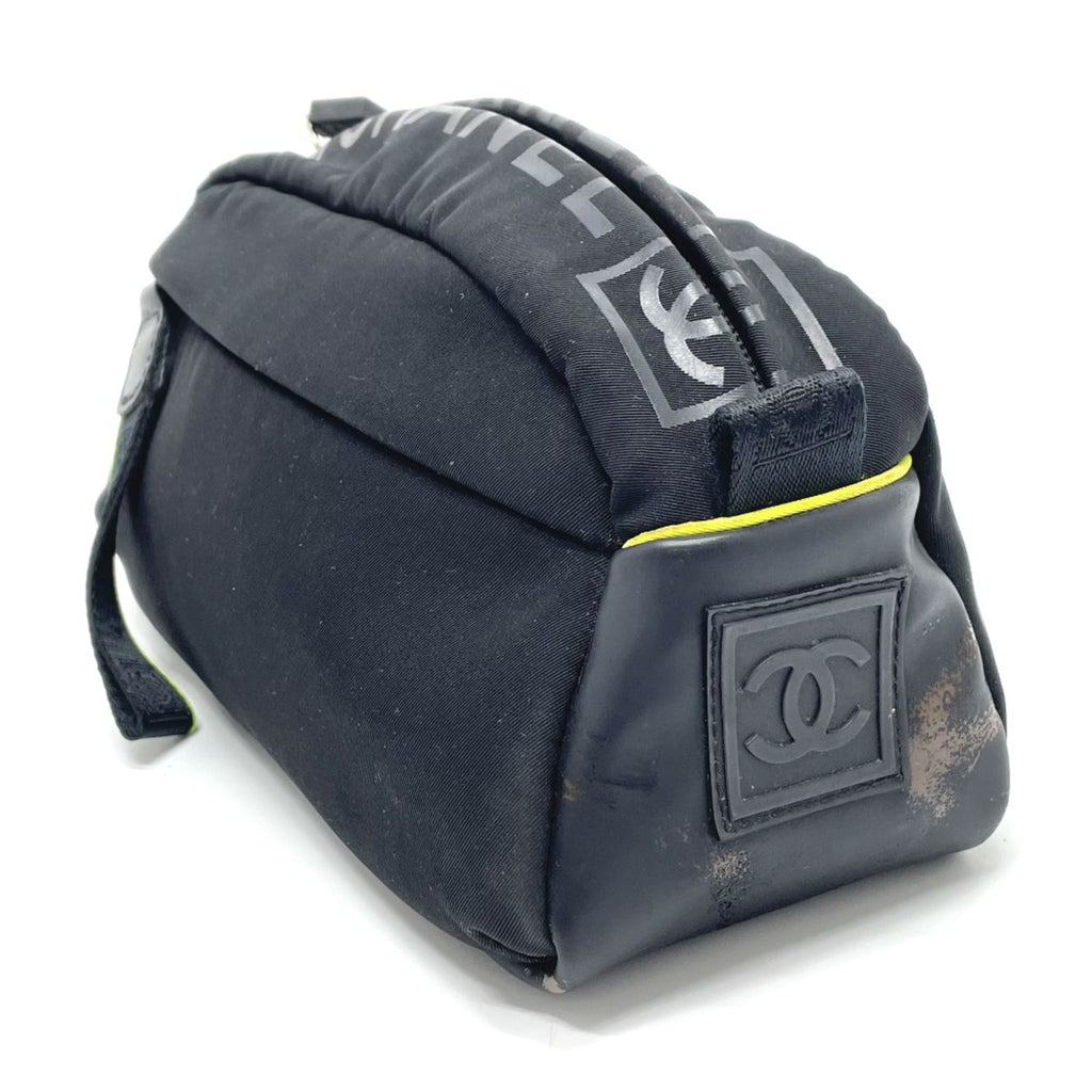 Chanel Black Cloth Pouch (Pre-Owned)