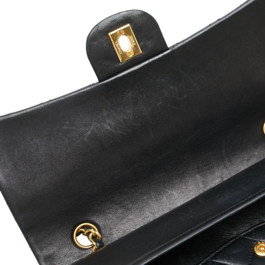 Chanel Black Handbag Shoulder Bag (Pre-Owned)