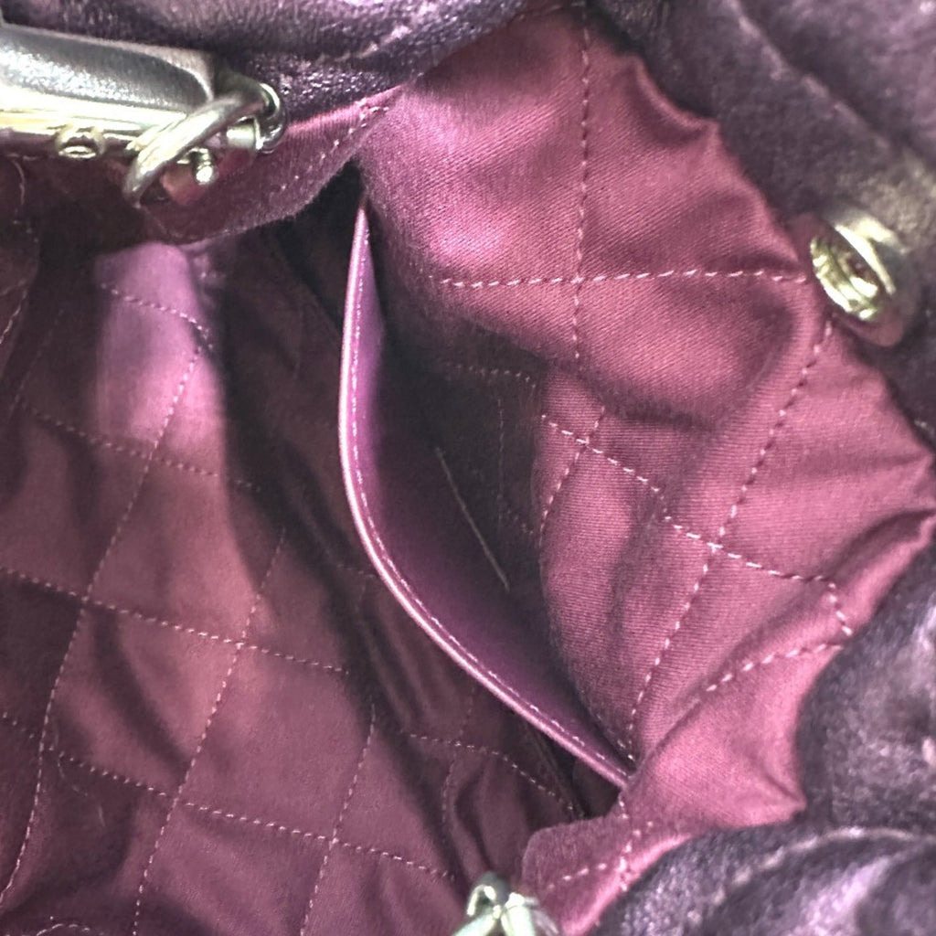 Chanel Purple Leather Shoulder Bag (Pre-Owned)