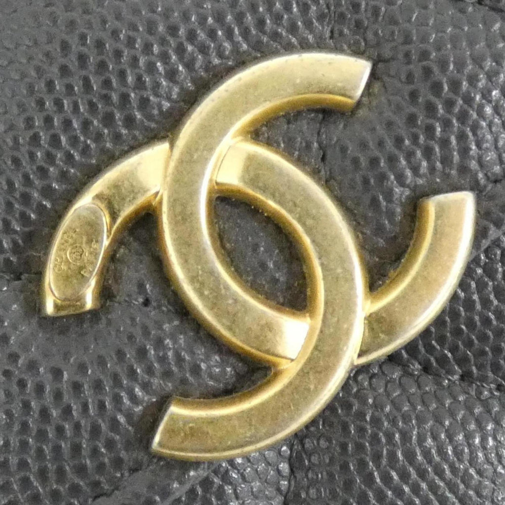 Chanel Gray Grained Calfskin Clutch Bag Shoulder Bag (Pre-Owned)