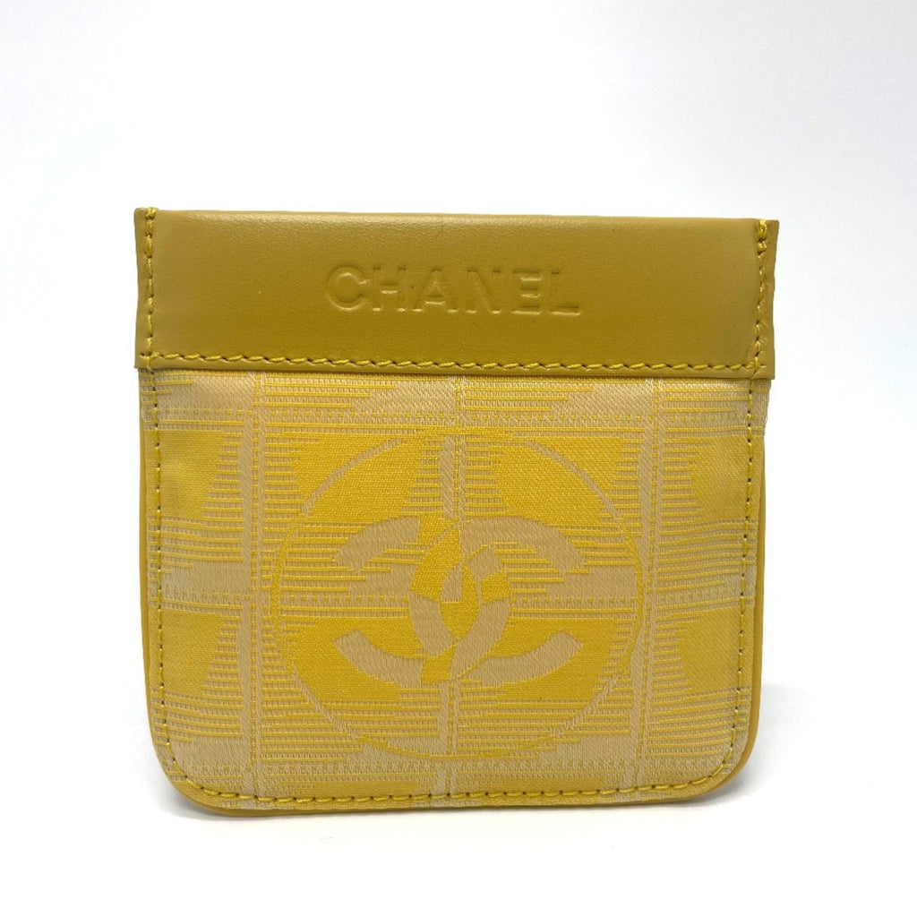 Chanel Yellow Leather Coin Purse/Coin Case (Pre-Owned)