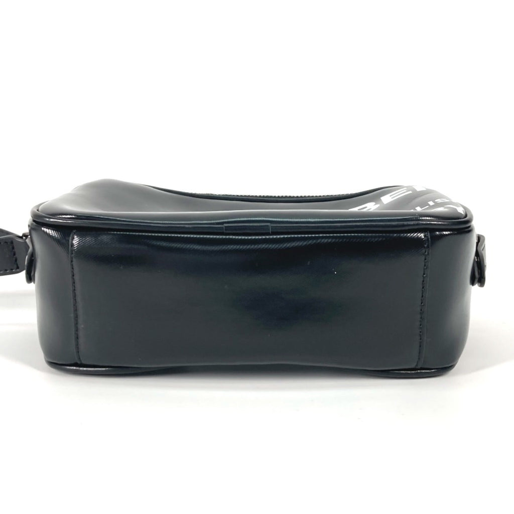 Burberry Black Leather Shoulder Bag (Pre-Owned)