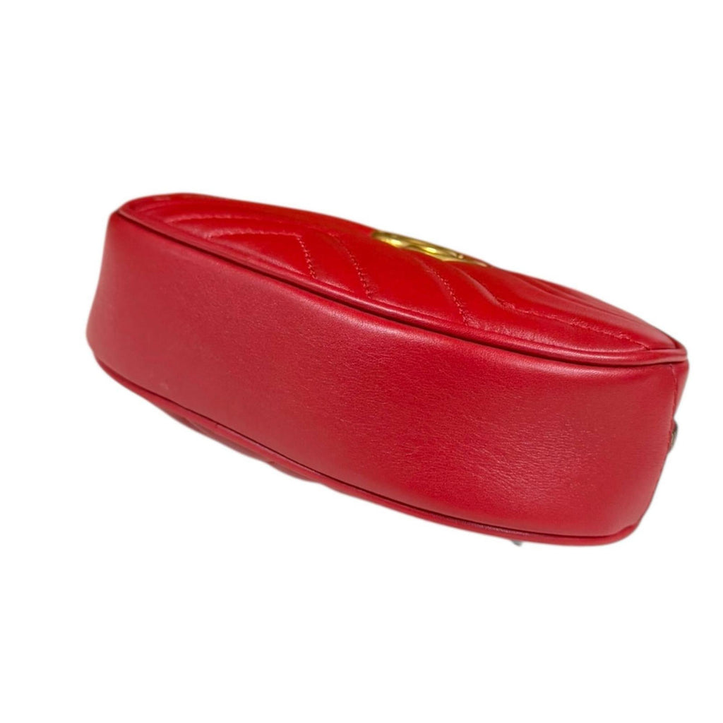 Gucci Red Color Leather Fanny Pack (Pre-Owned)