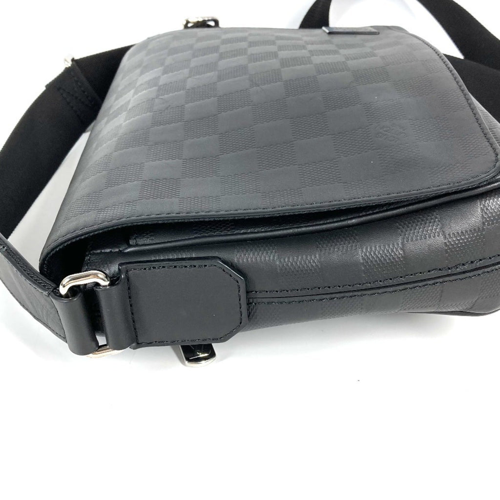 Louis Vuitton Black Noir Damier Infini Messenger Bag Shoulder Bag (Pre-Owned)