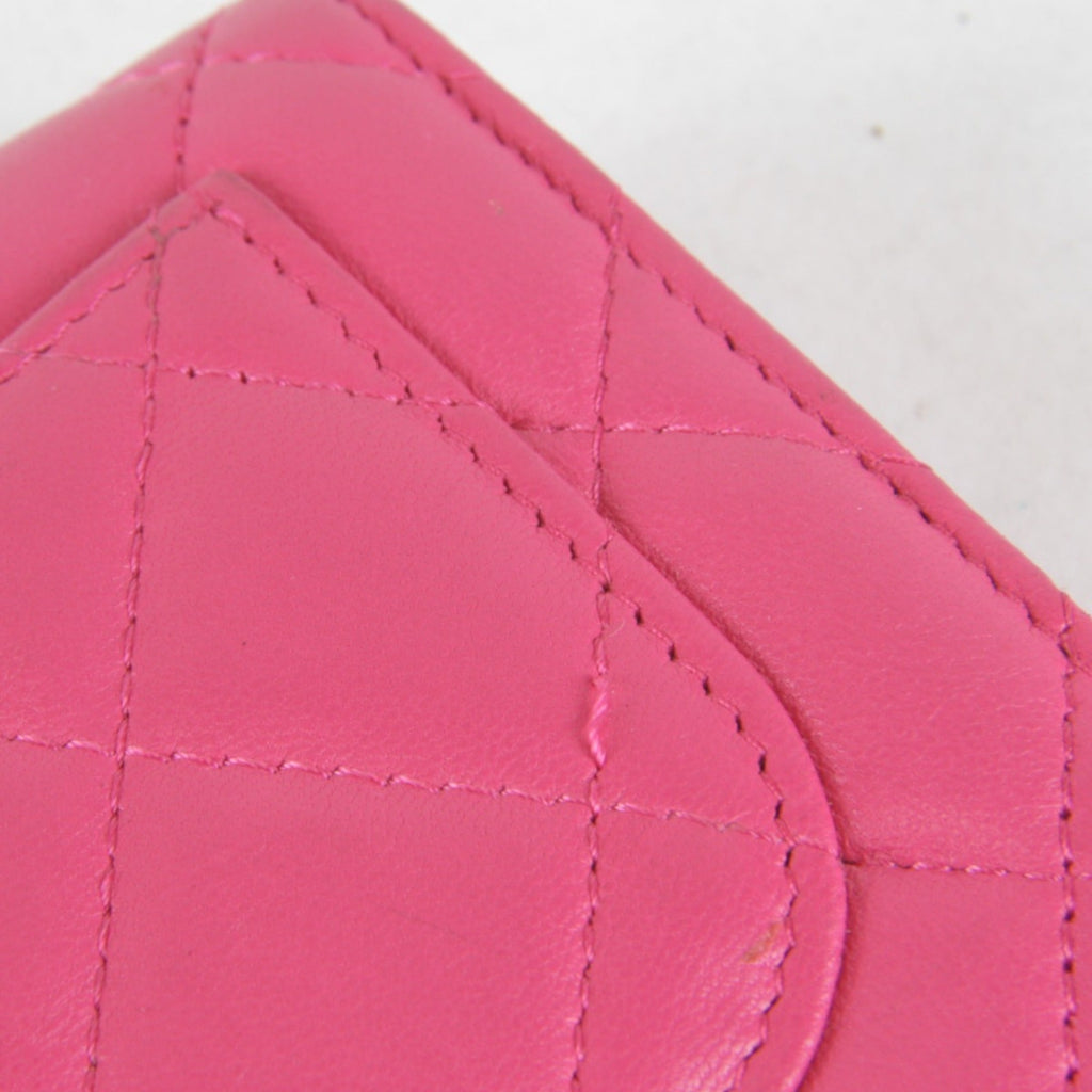 Chanel Pink Leather Wallet (Bi-Fold) (Pre-Owned)