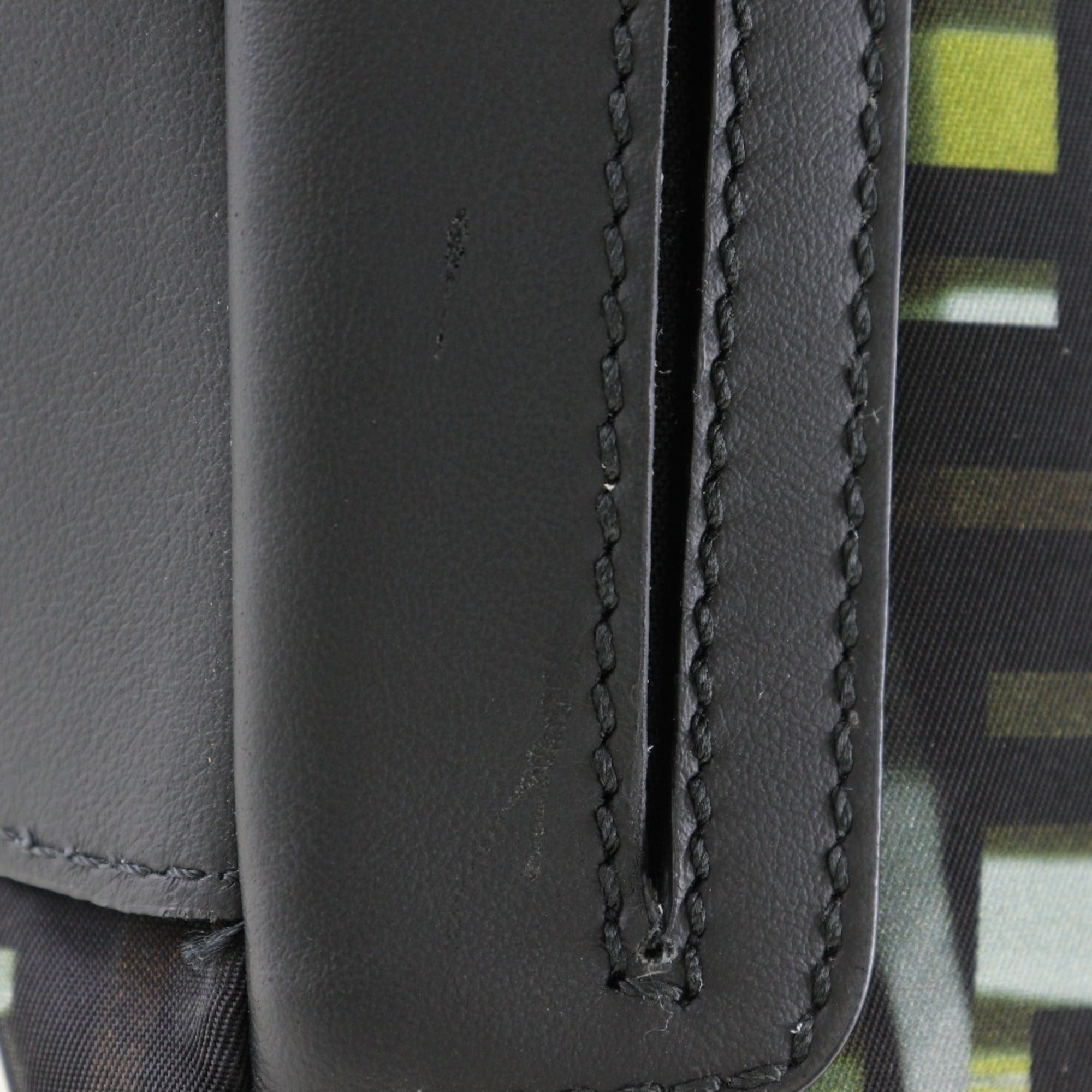 Fendi Black Nylon Shoulder Bag (Pre-Owned)