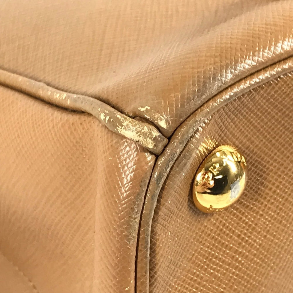 Prada Brown White Saffiano Handbag Tote Bag (Pre-Owned)