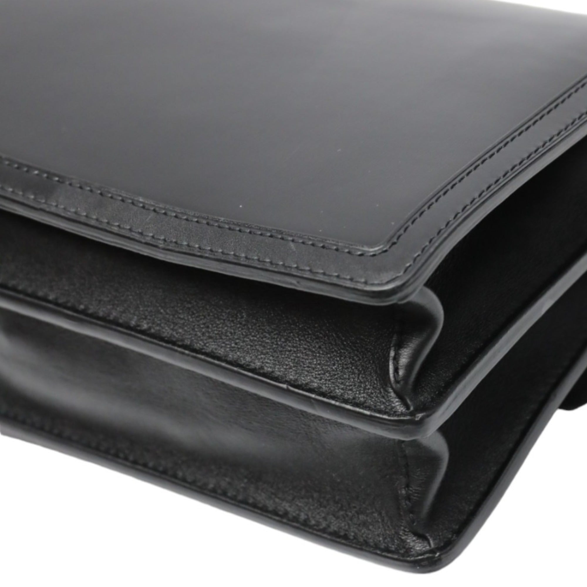 Louis Vuitton Black Noir Leather Shoulder Bag (Pre-Owned)