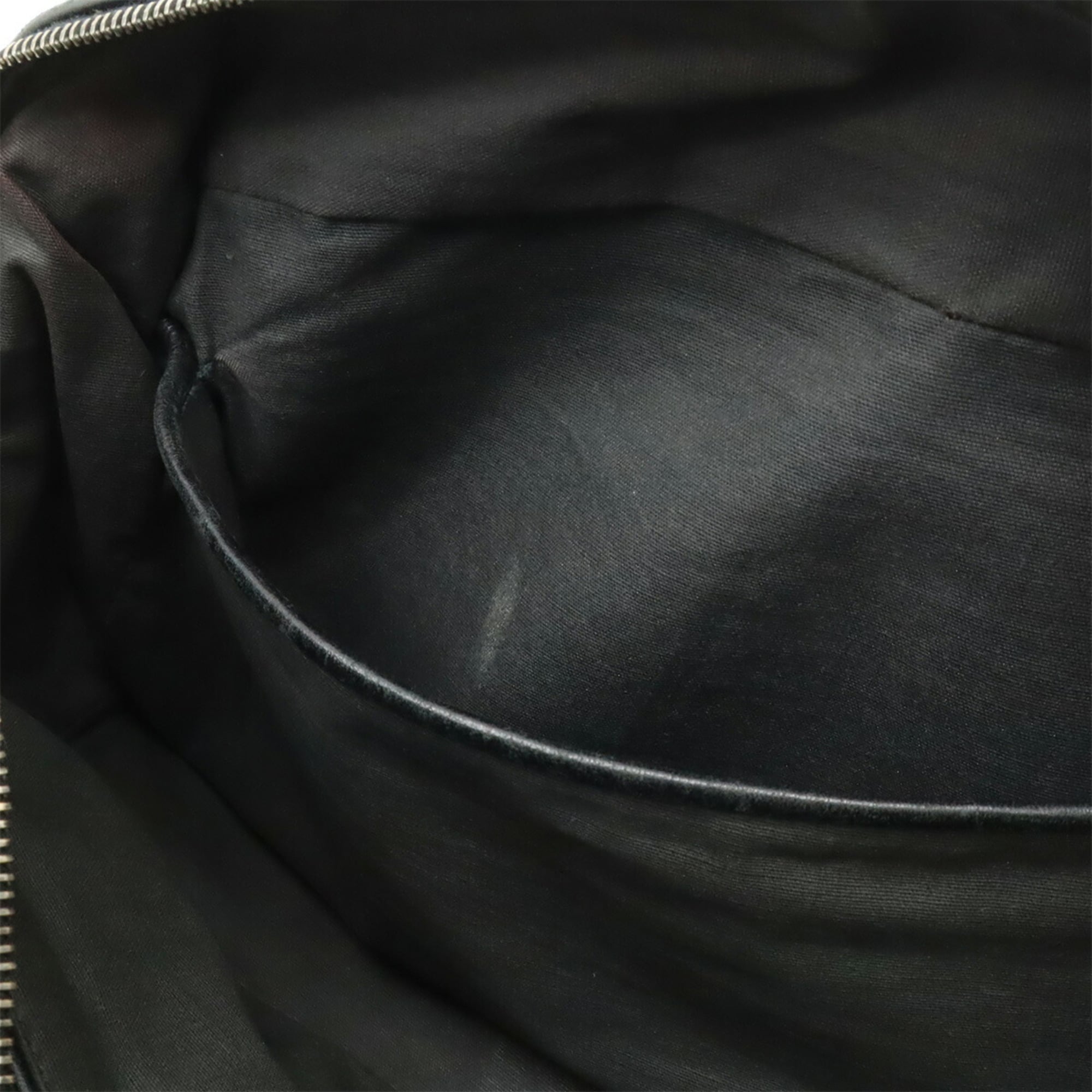 Bottega Veneta Intrecciato Black Leather Clutch Bag (Pre-Owned)