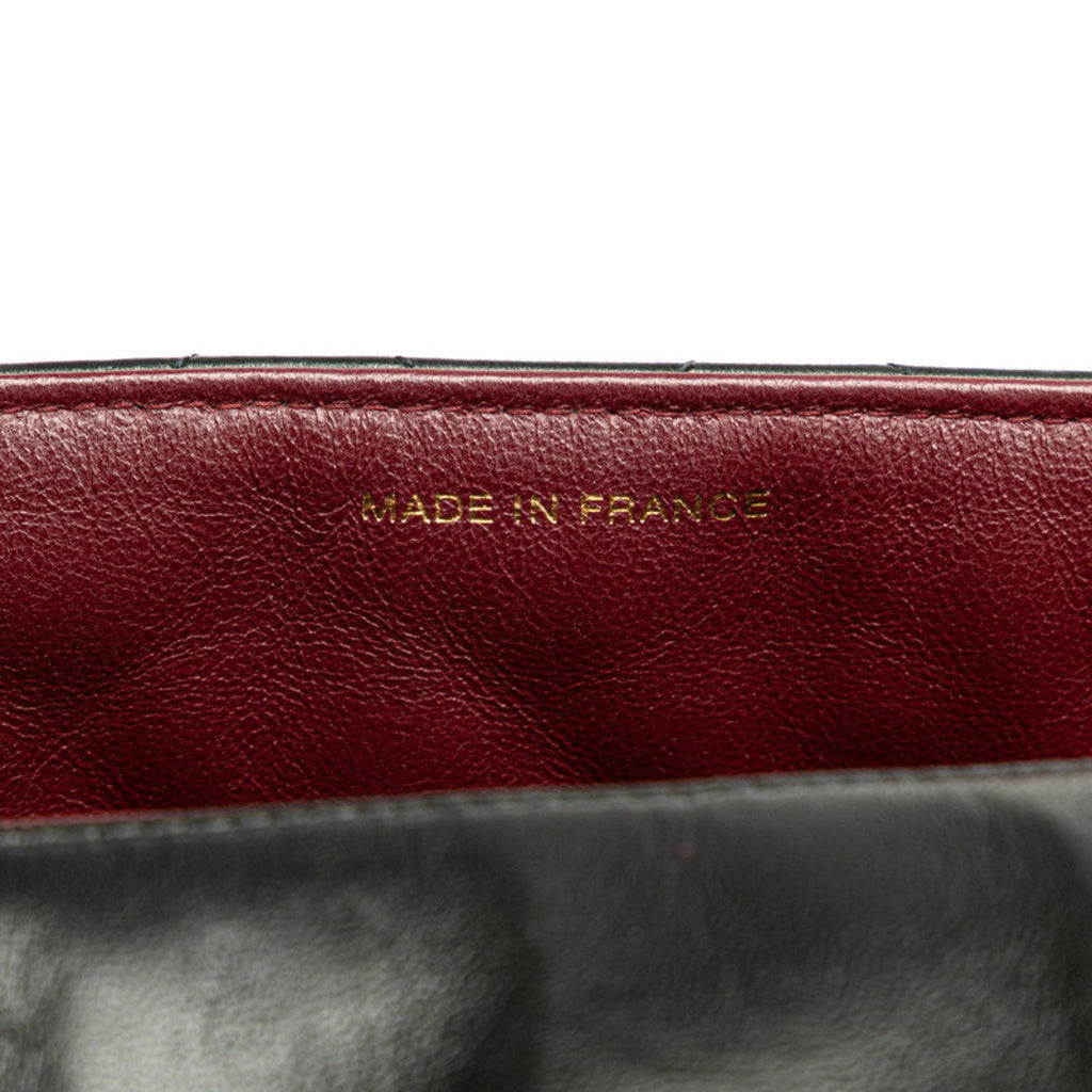 Chanel Black Leather Shoulder Bag (Pre-Owned)