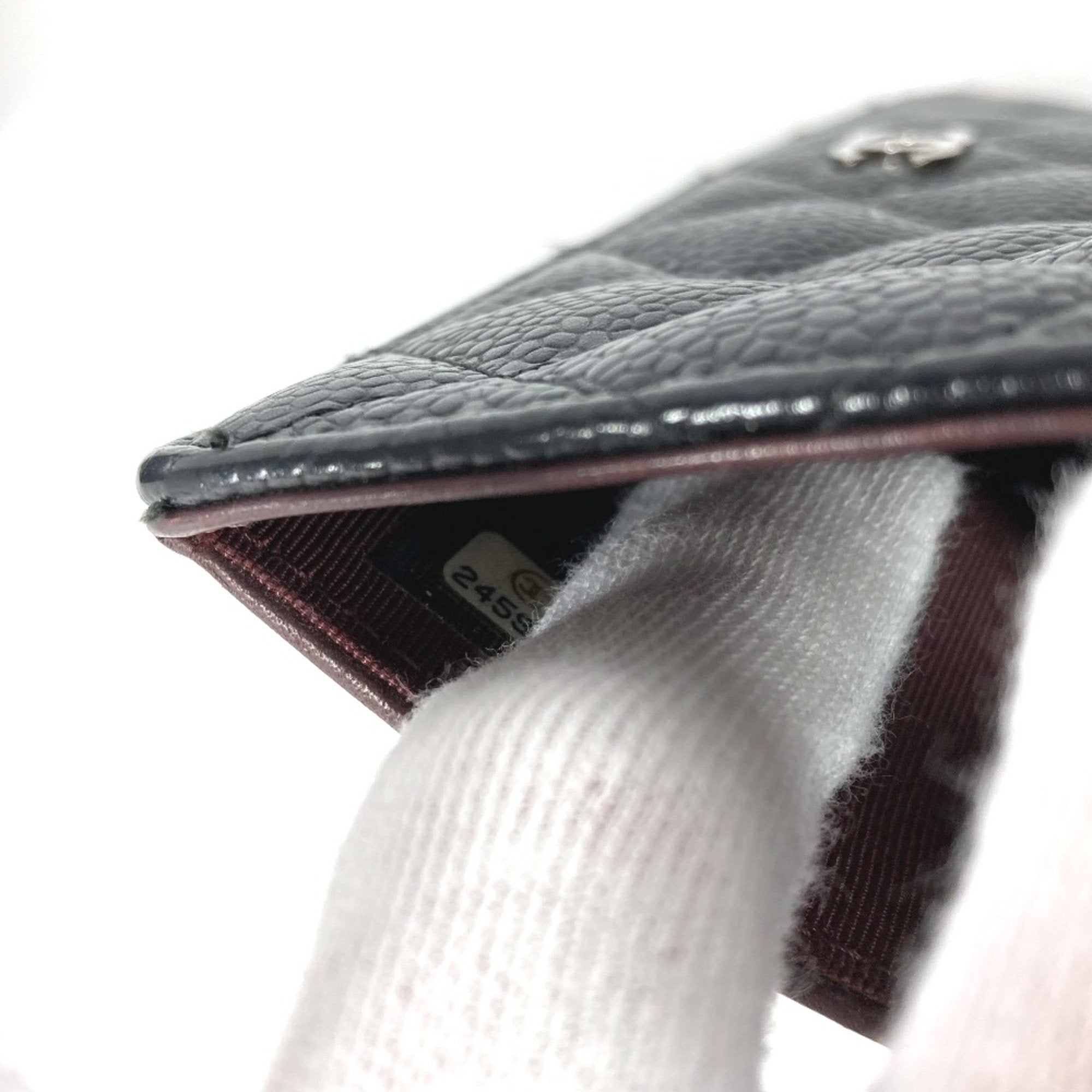 Chanel Black Leather Long Wallet (Bi-Fold) (Pre-Owned)